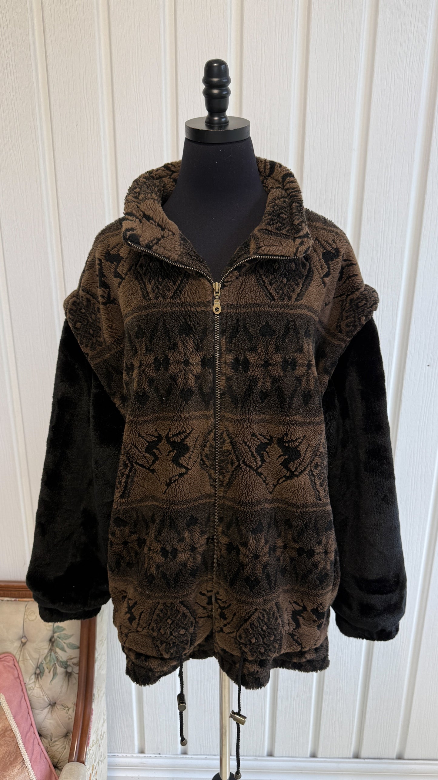 Veste en polar brune et noir- large