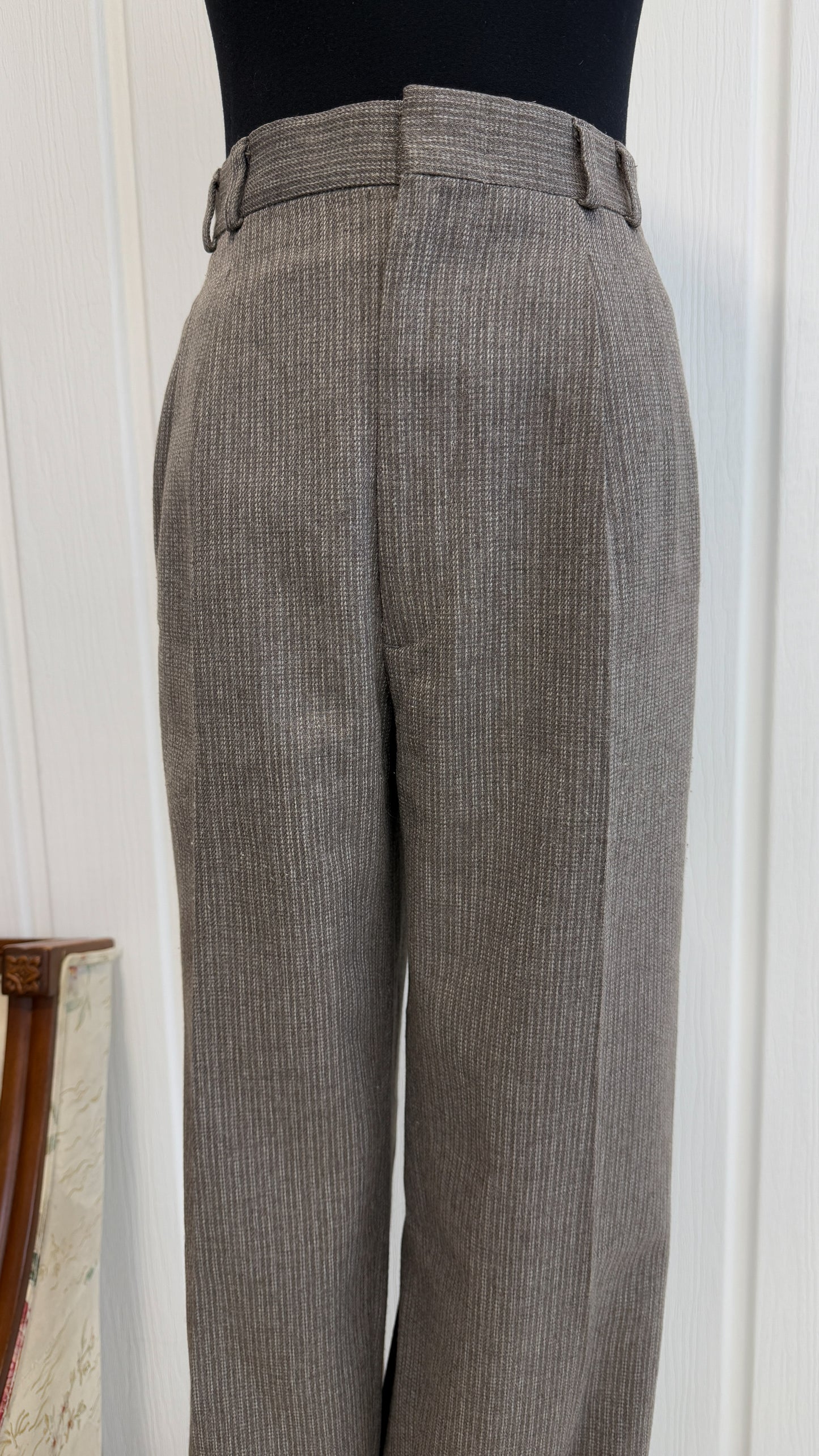 Grey striped pants - medium