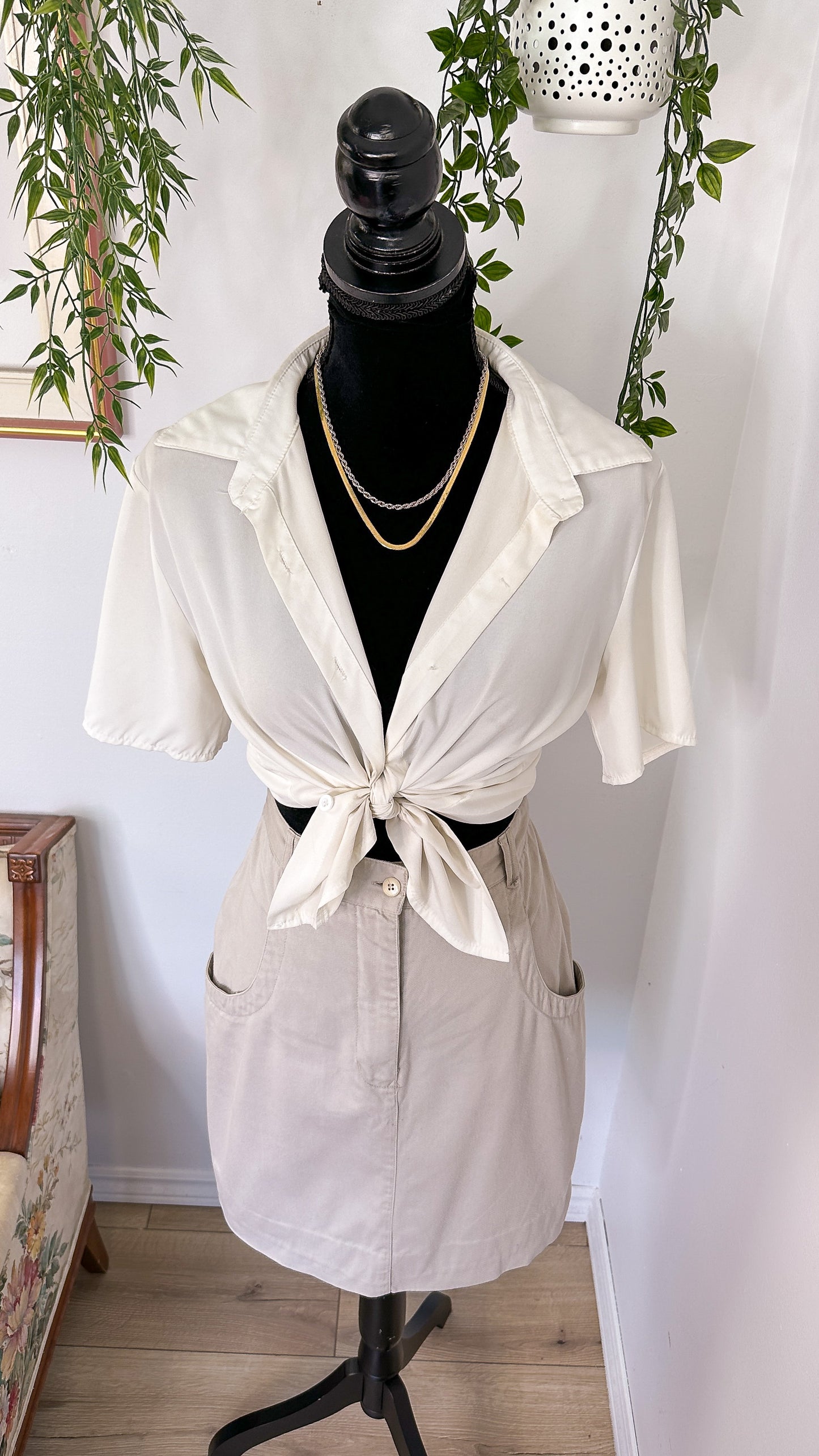 Jupe courte beige - small