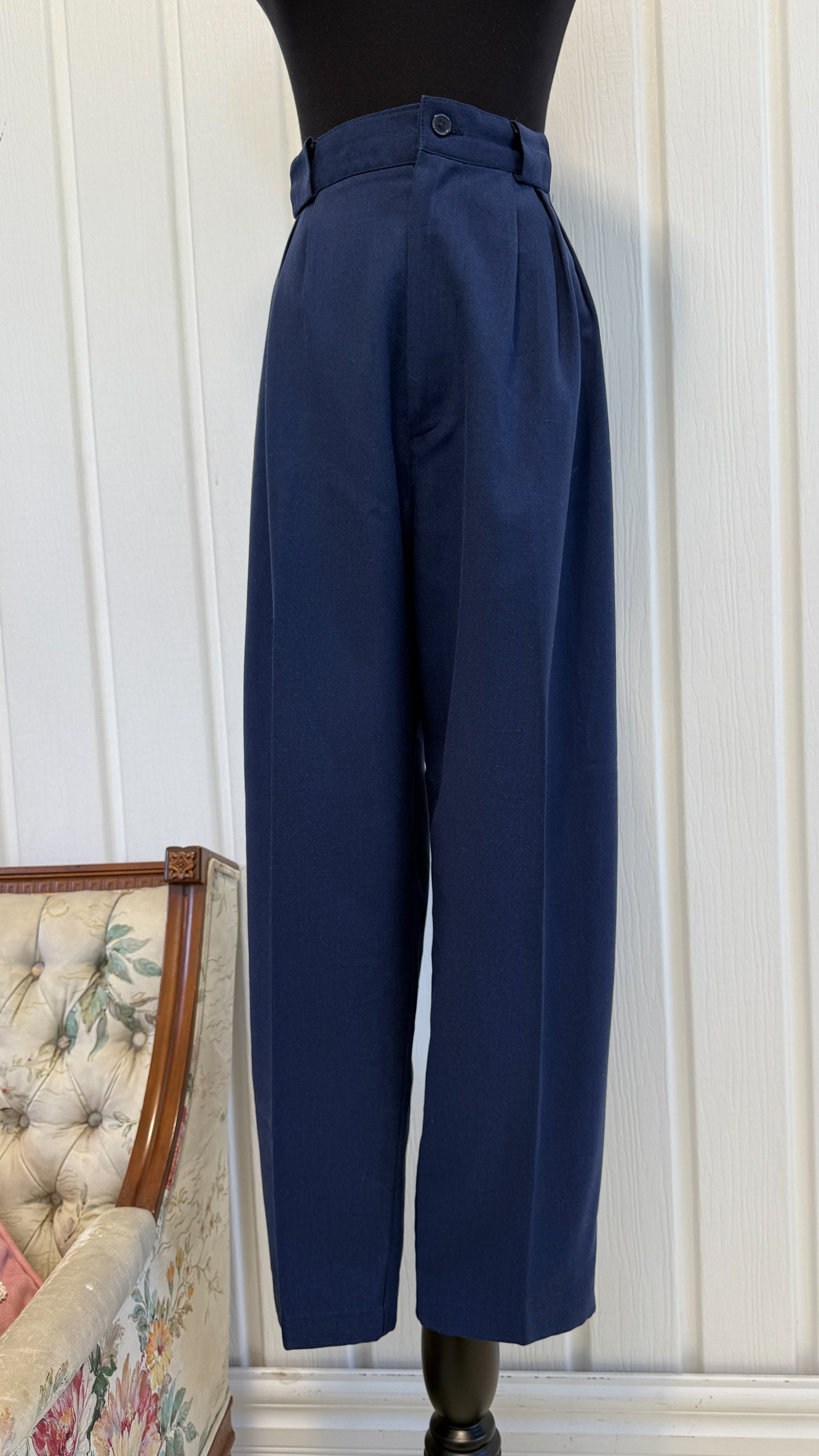 Pantalons marine à plis- medium