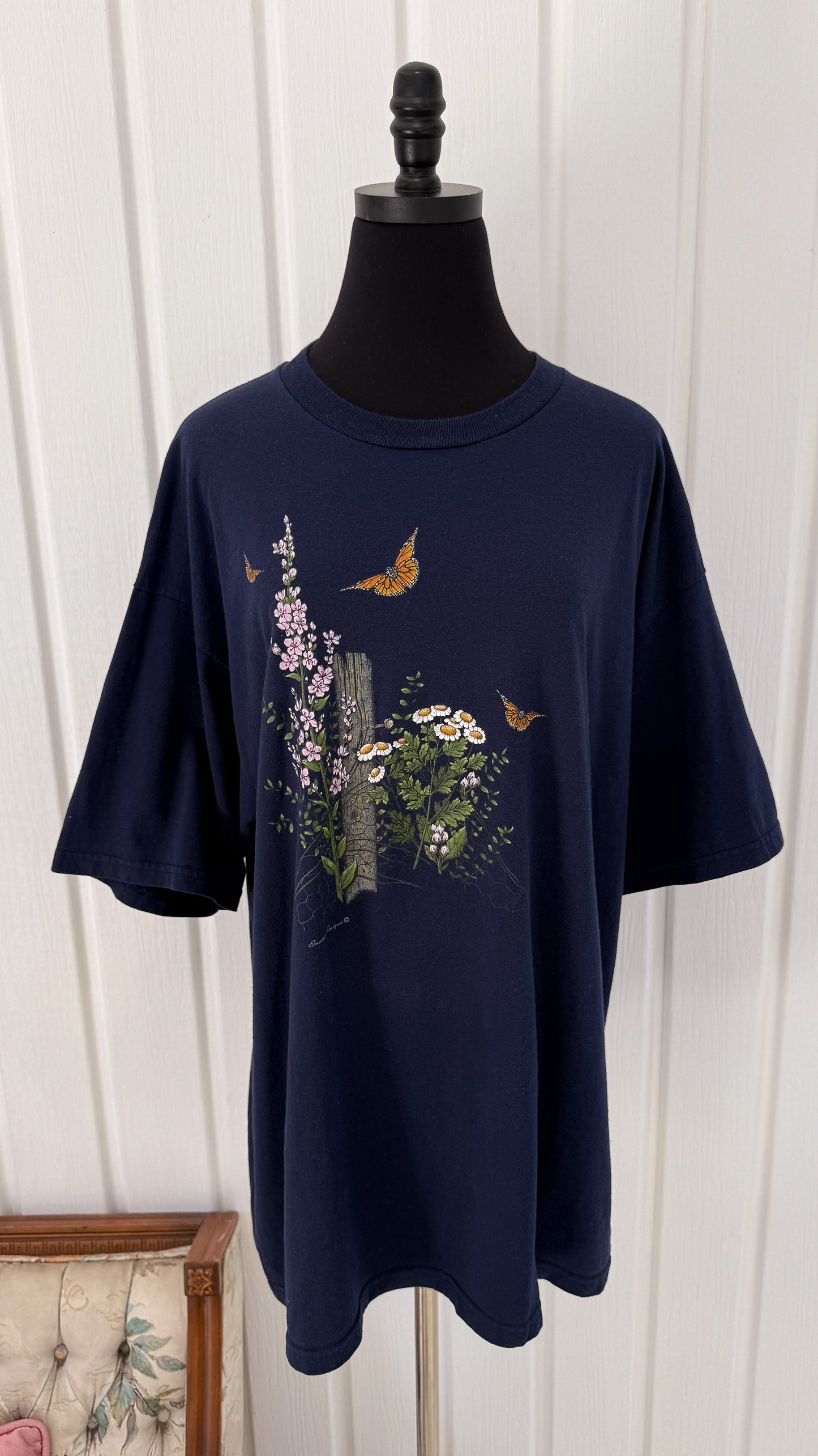 T-shirt marine papillons- x-large