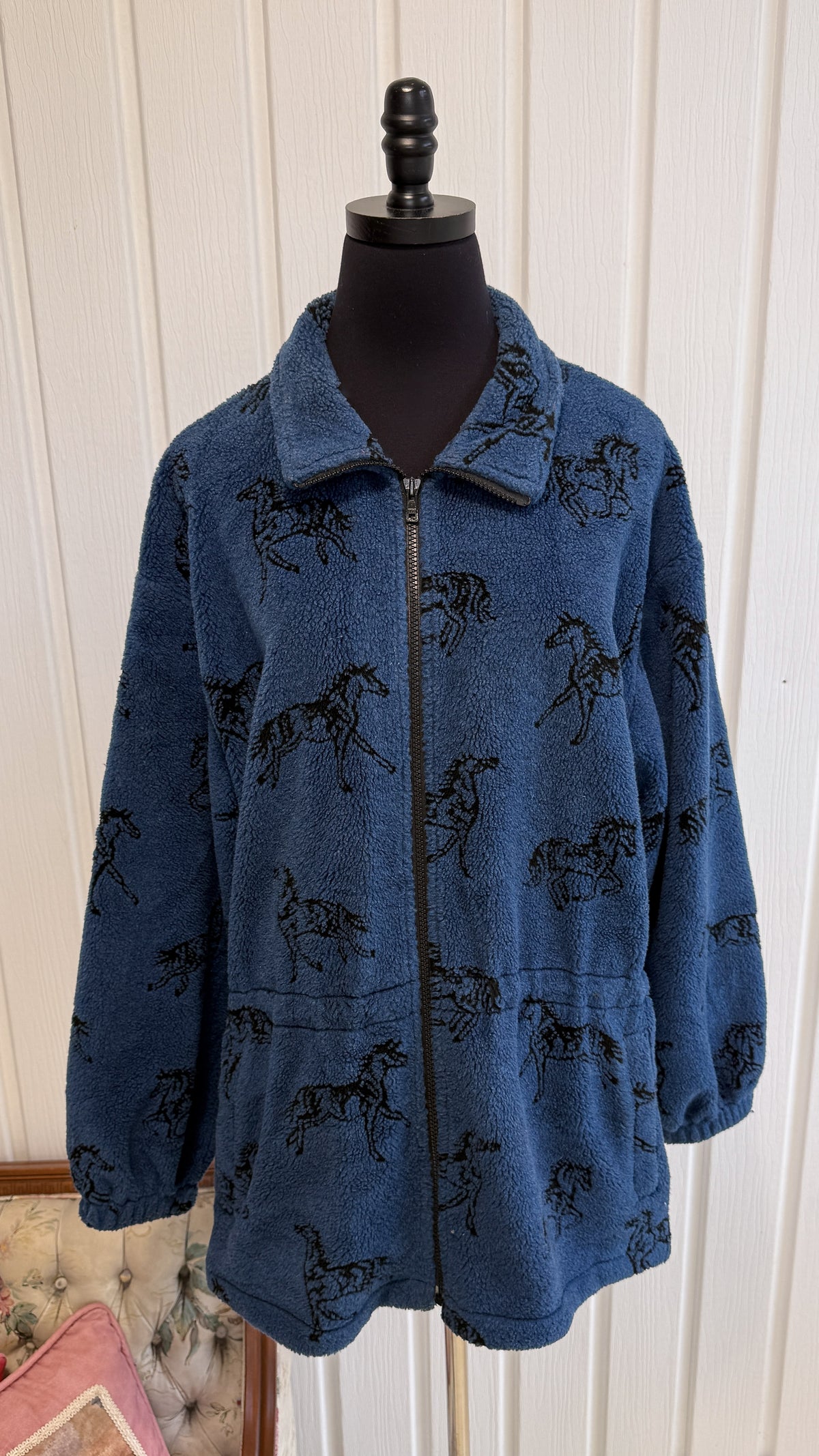 Veste en polar bleu chevaux- large