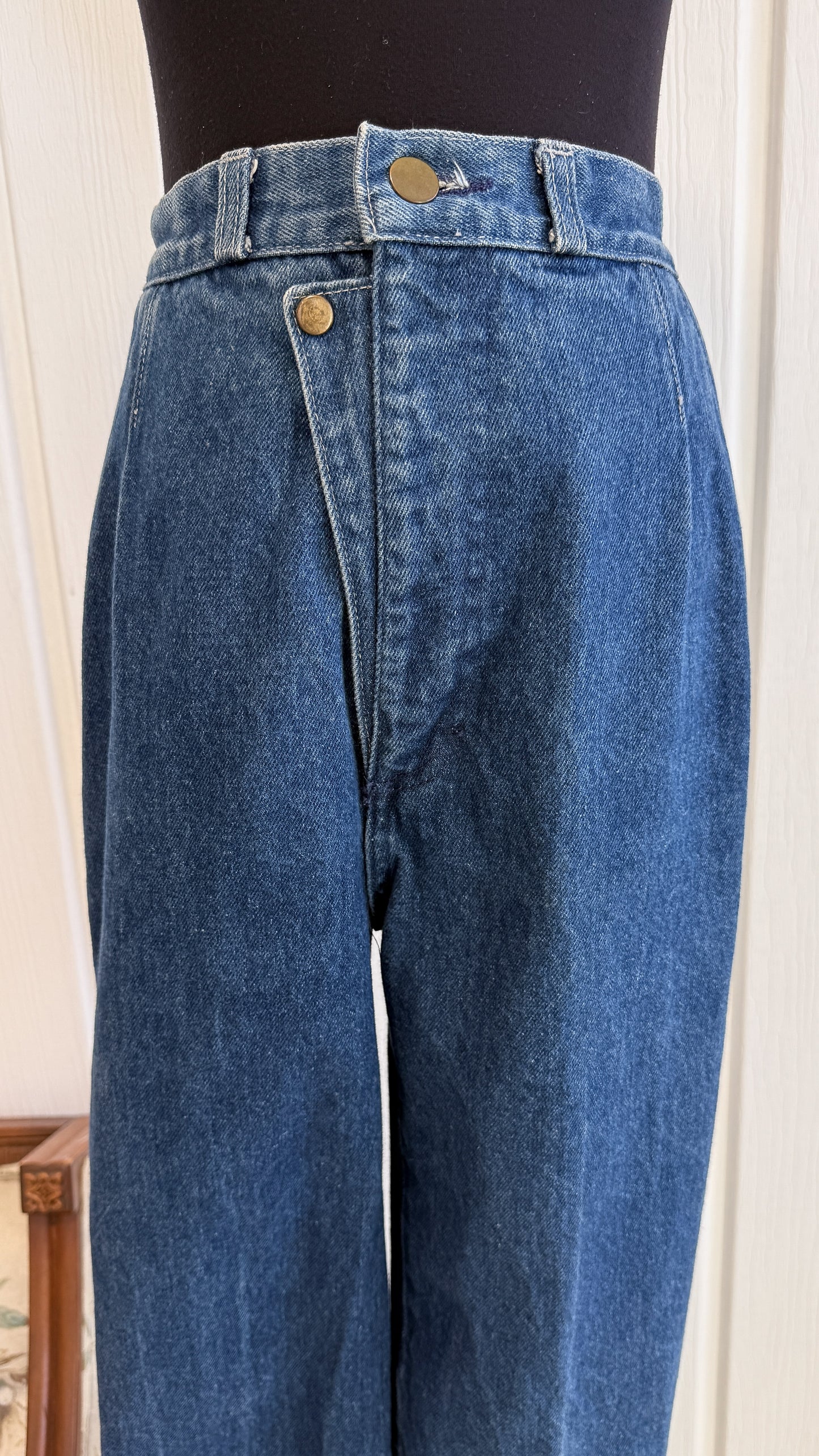 Jeans bleu à plis Hallori- small