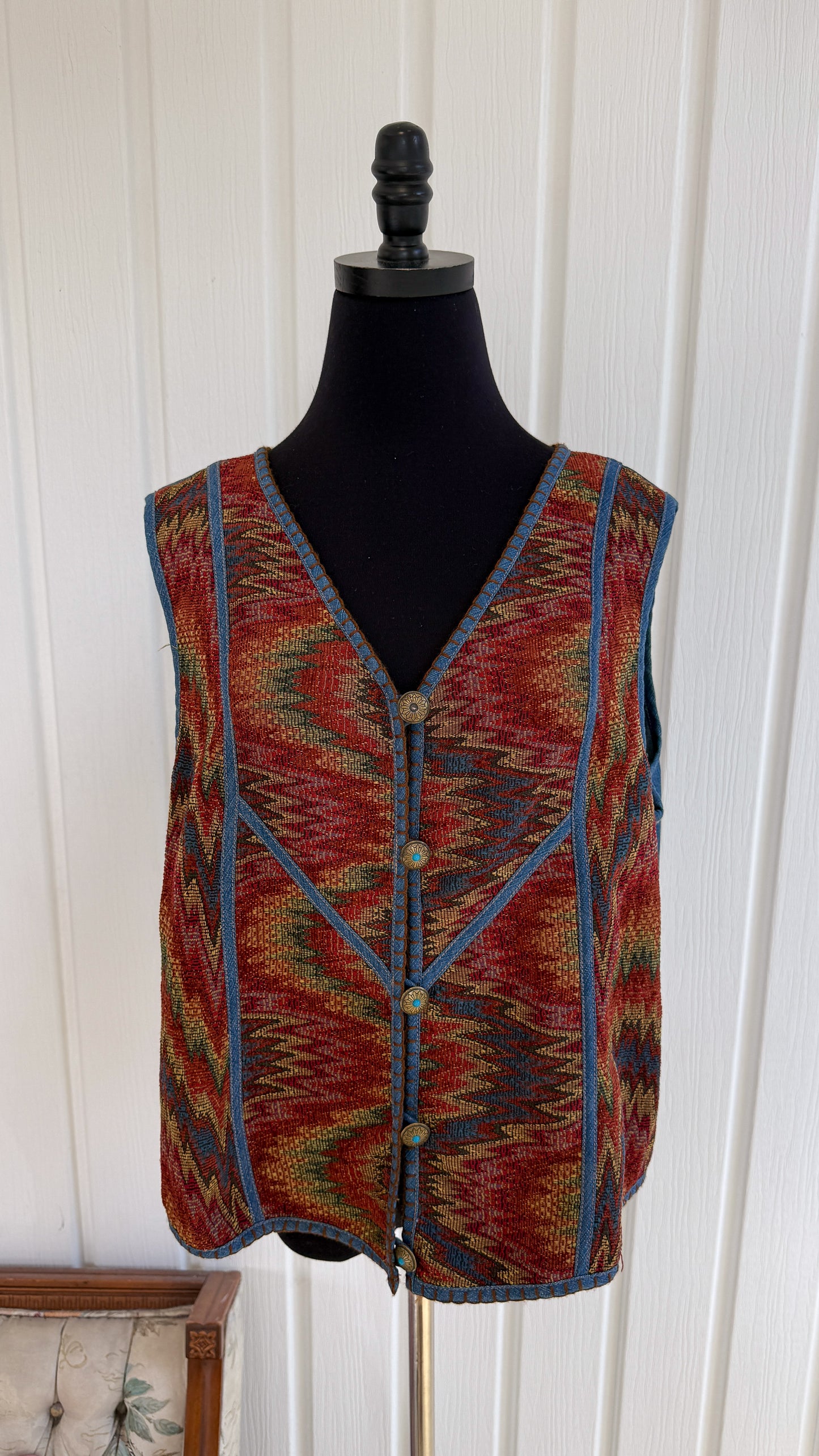 Veste sans manche en denim brodee- large