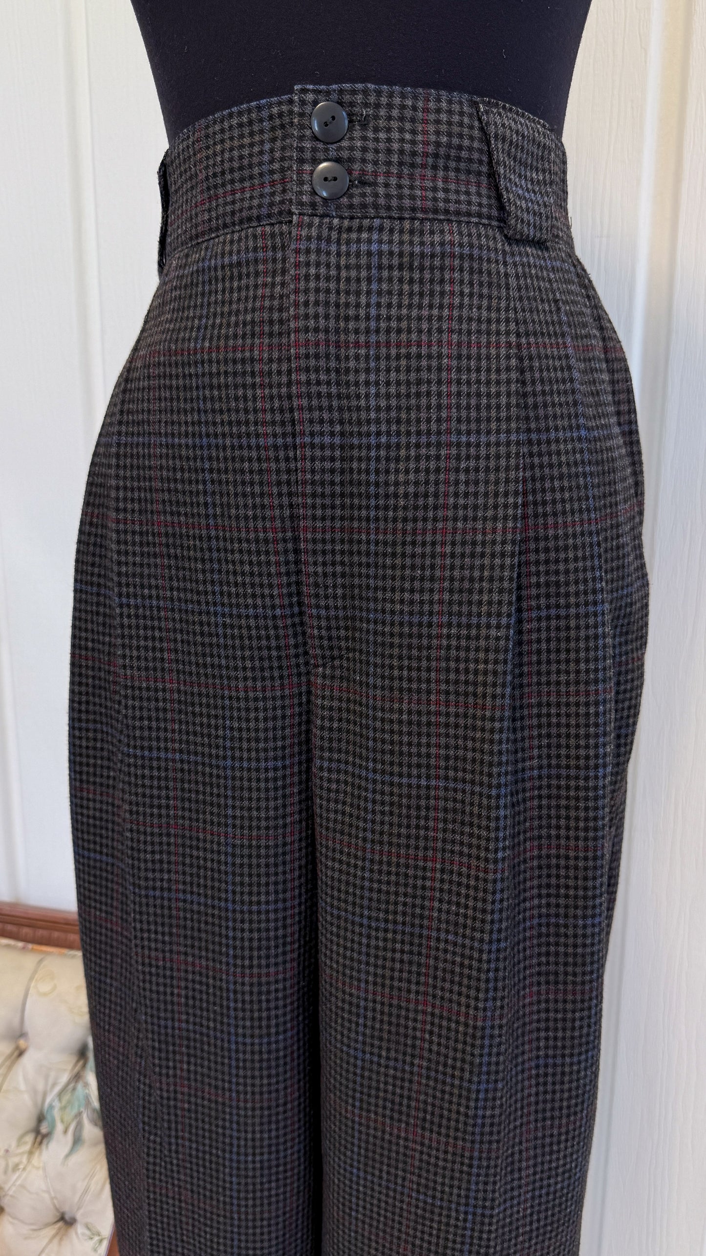 Pantalons gris carreauté rouge et bleu- medium