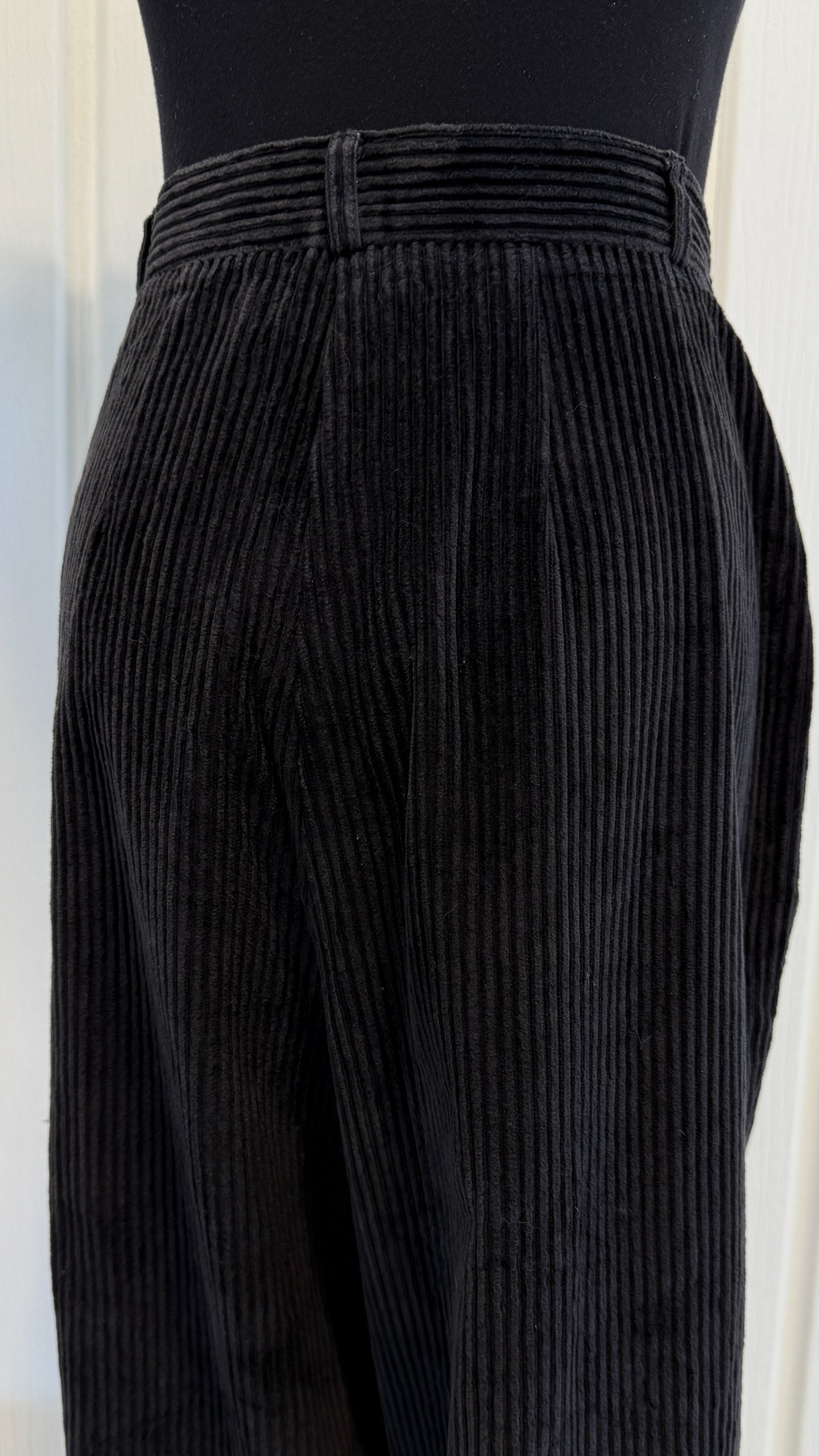 Pantalons en corduroy noir baggy- medium