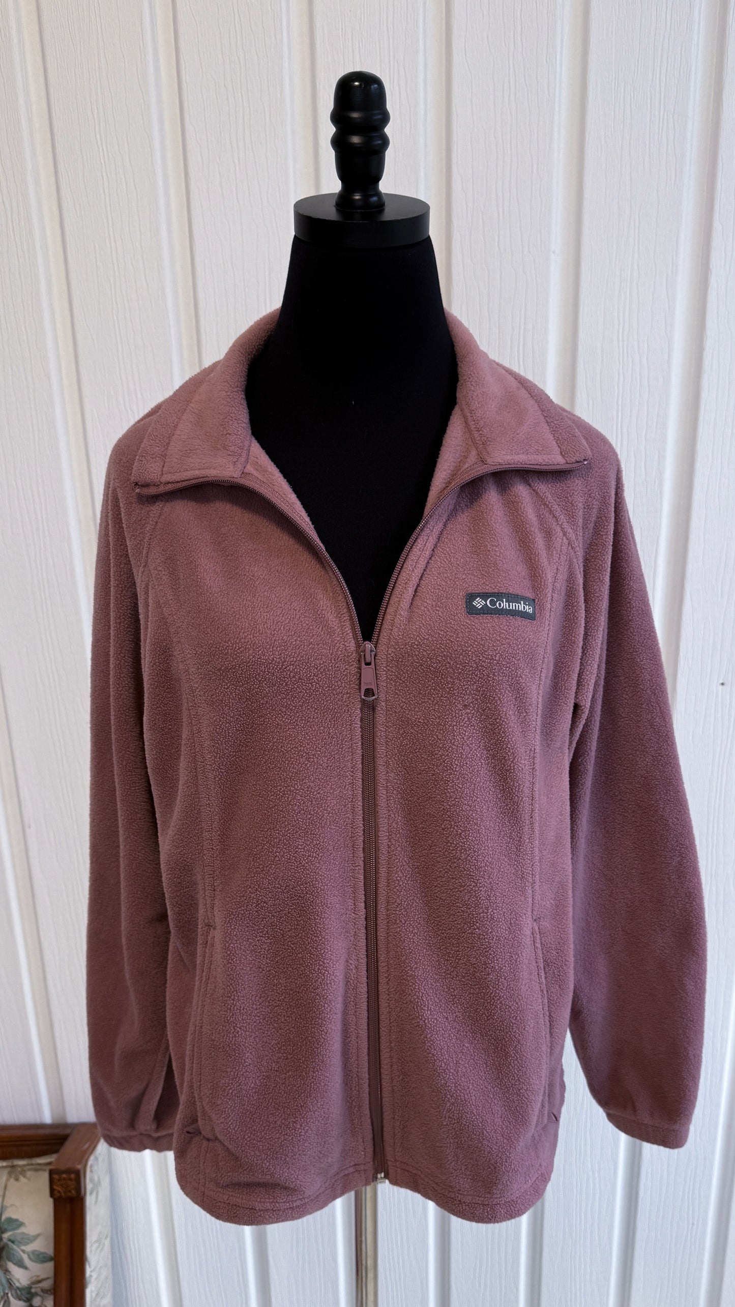 Columbia pale purple fleece jacket - large