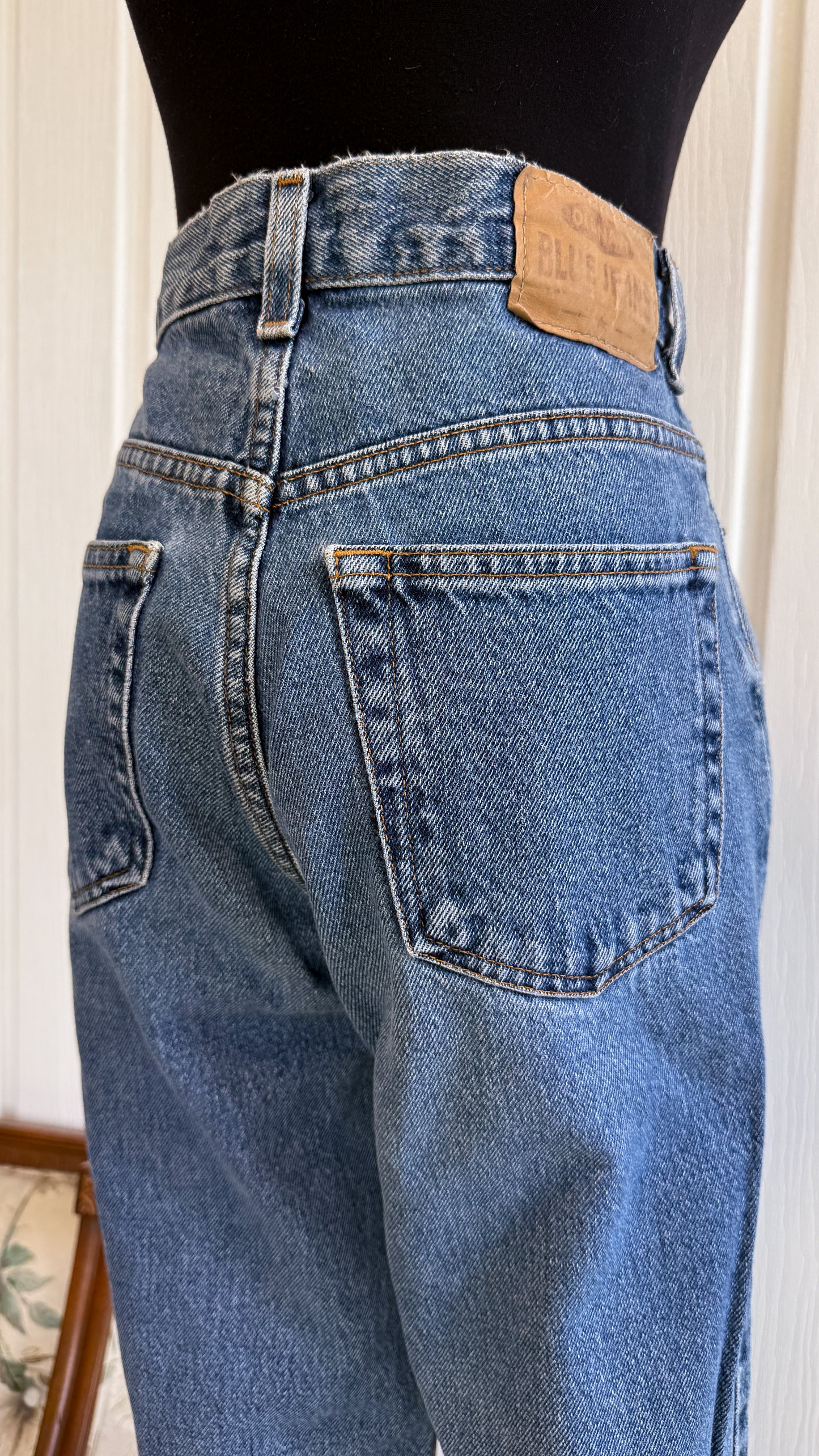 Old Navy Straight Jeans - medium