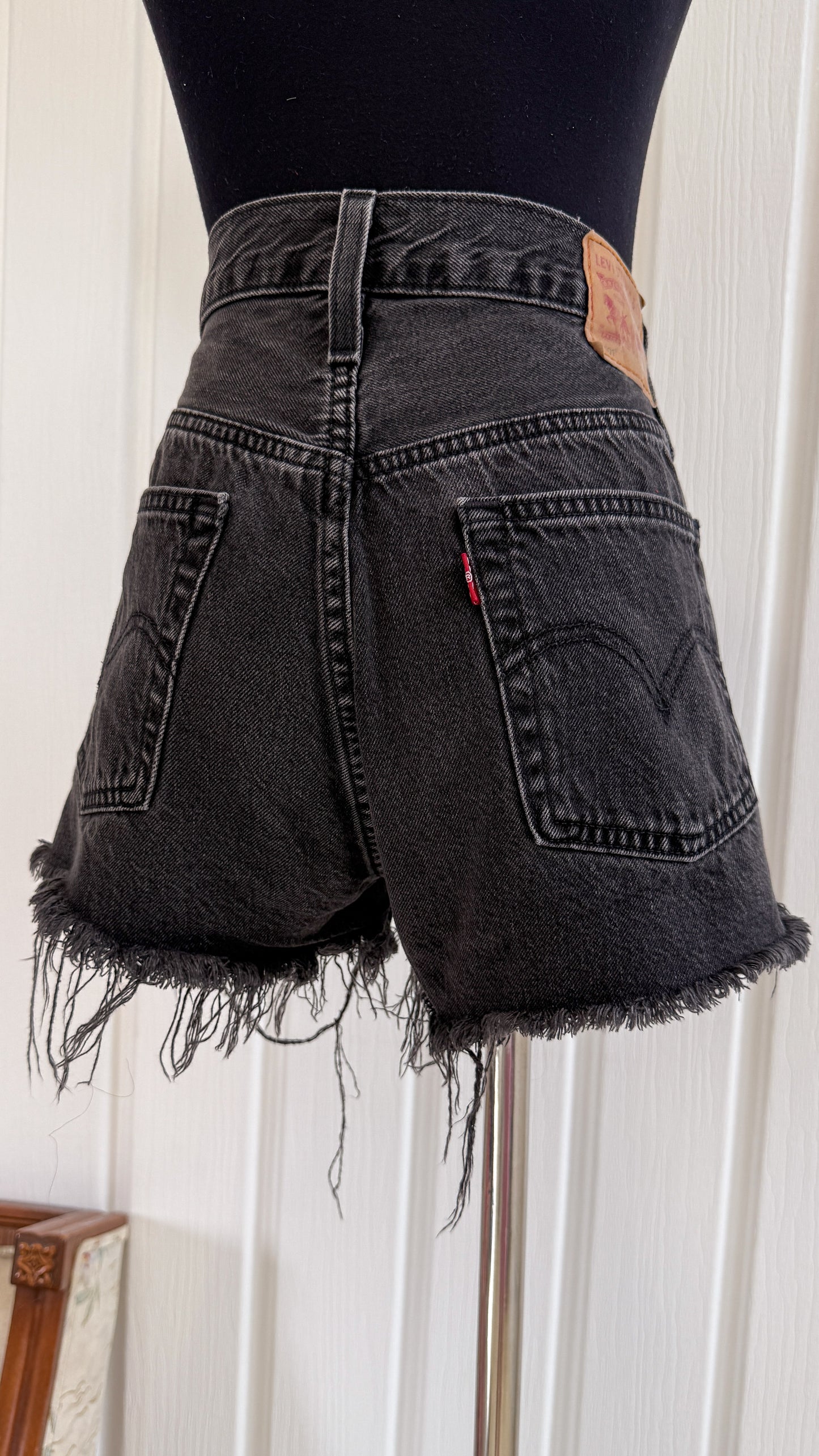 Shorts en jeans noir/gris Levis- small