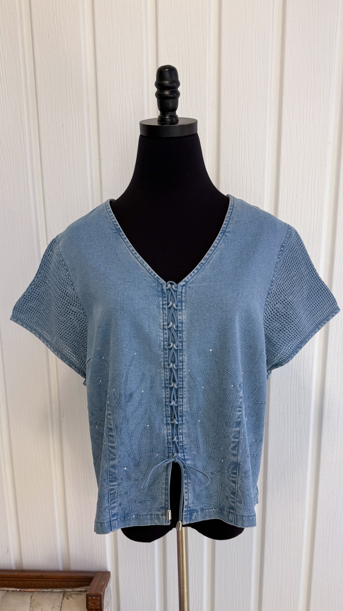 Chemisier en denim brodée- large