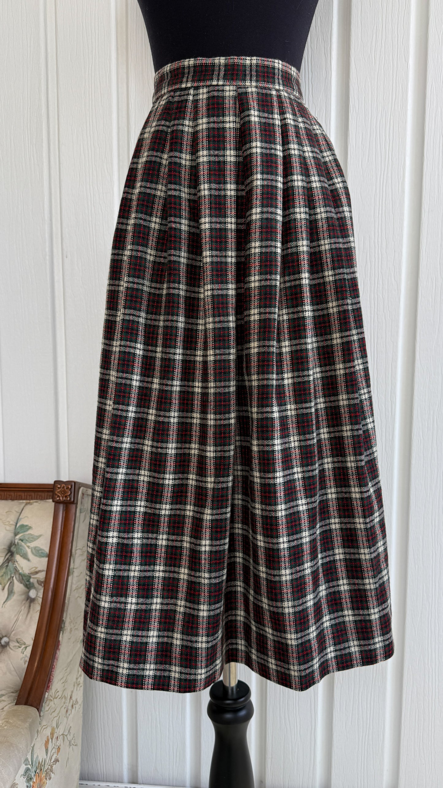 Jupe en lainage carreauté beige,rouge et vert- small