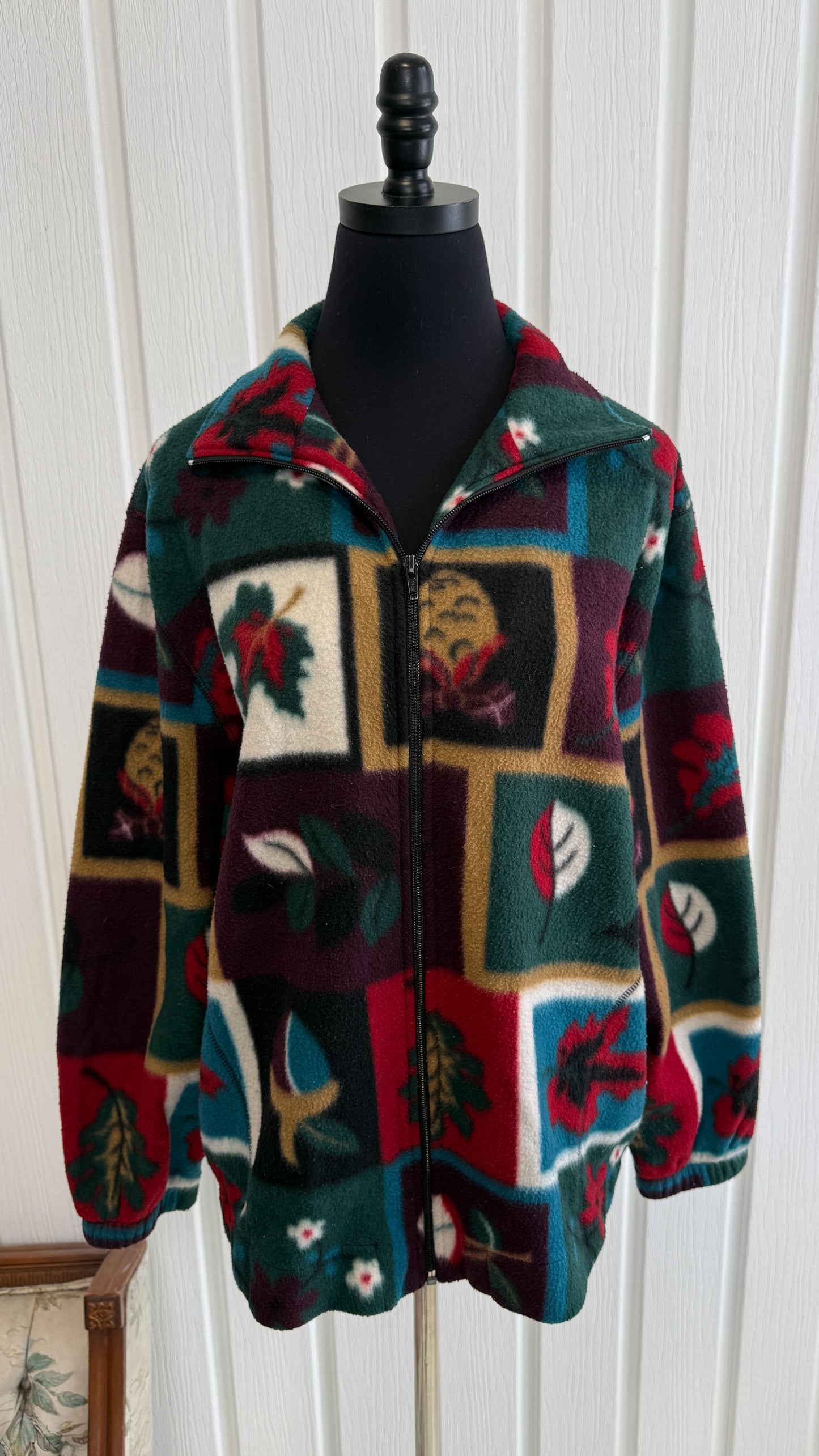 Veste en polar bourgogne feuilles- large