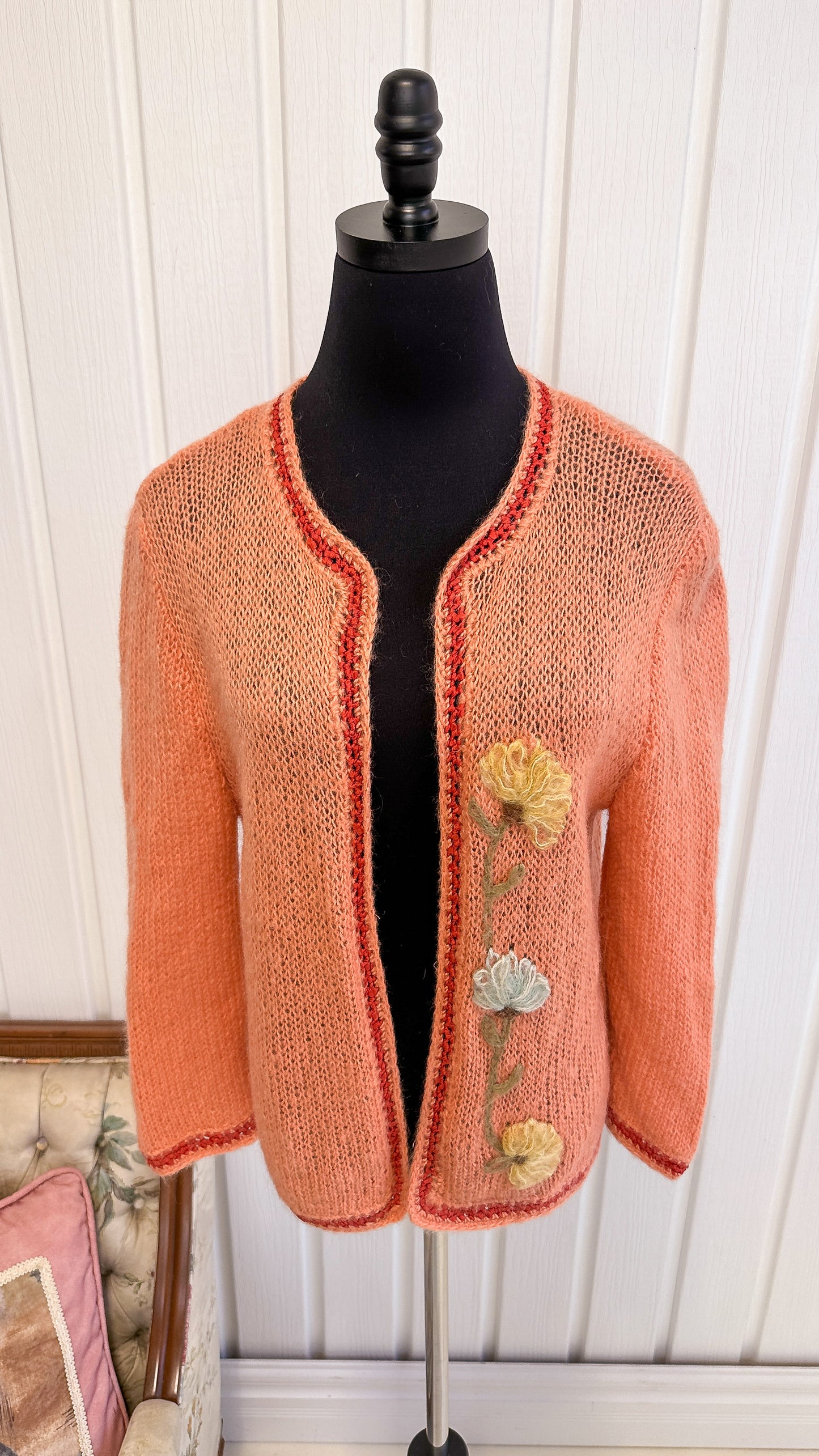 Cardigan en tricot pêche fleuris- medium