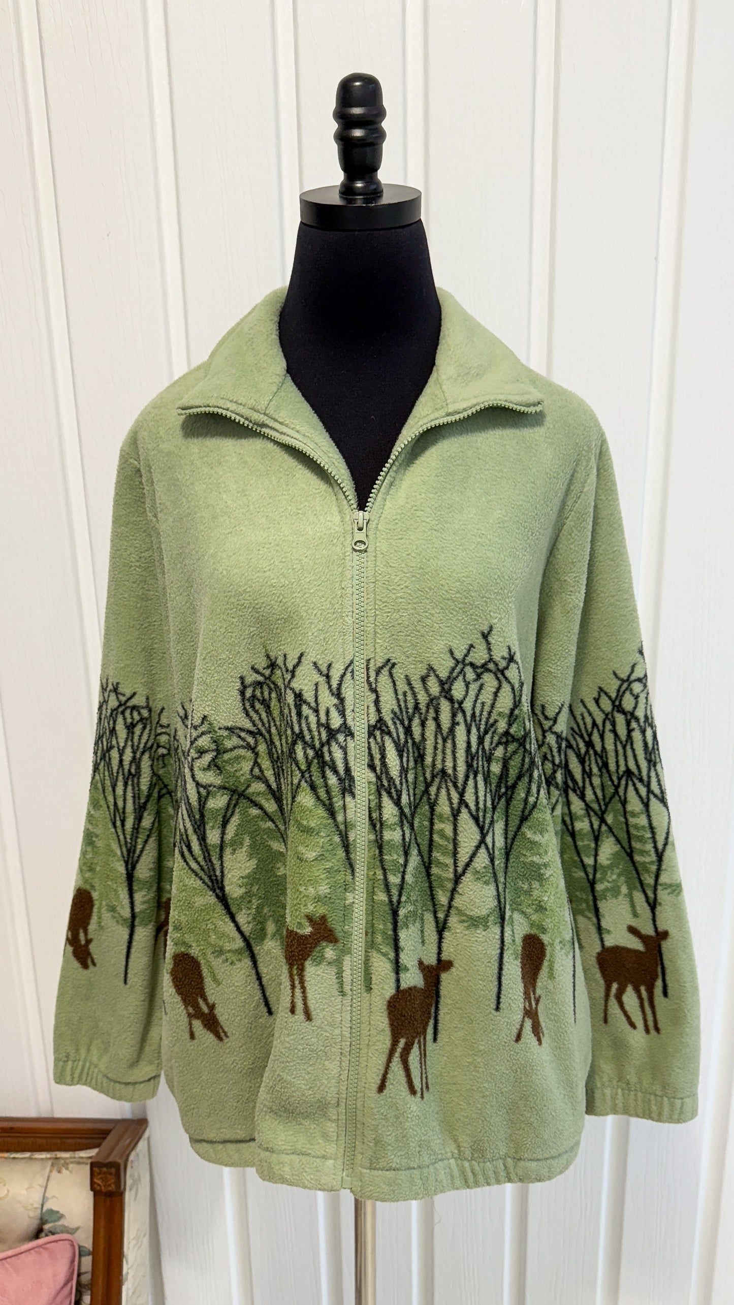 Veste en polar vert motifs fôret- large