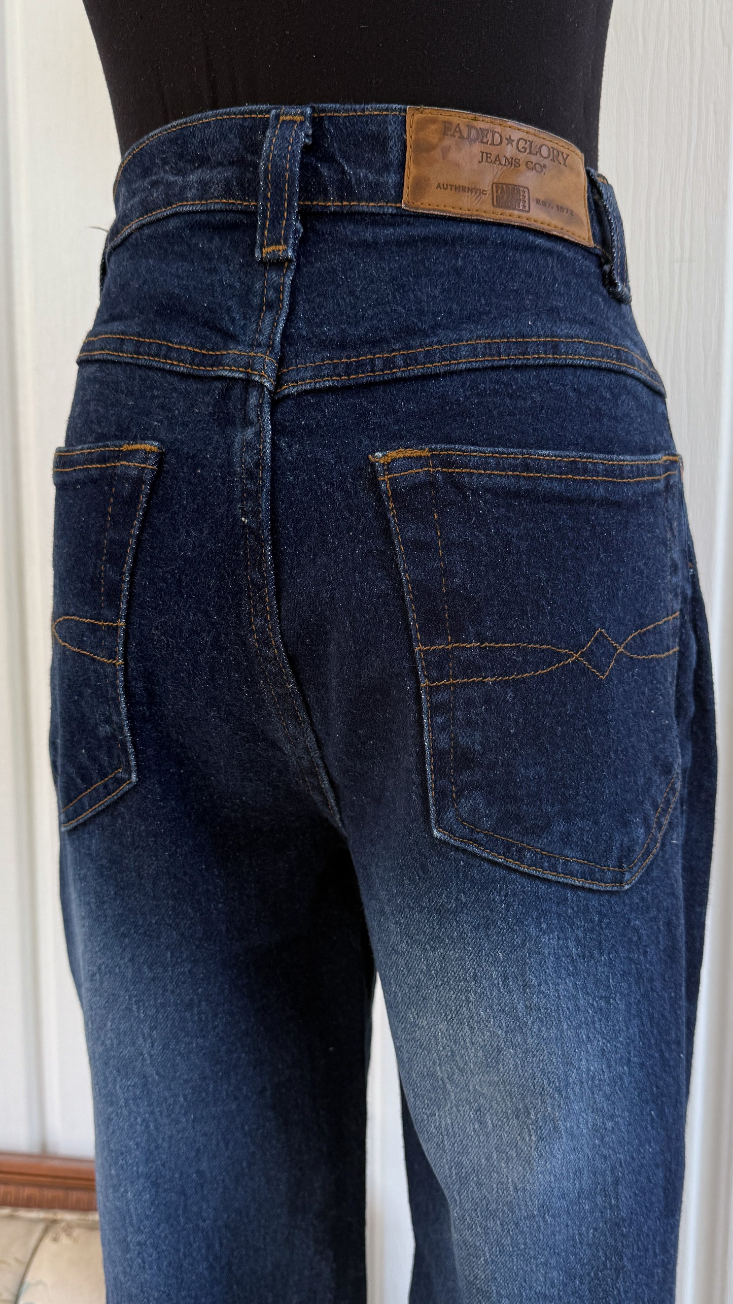 Jeans foncé Faded Glory- small