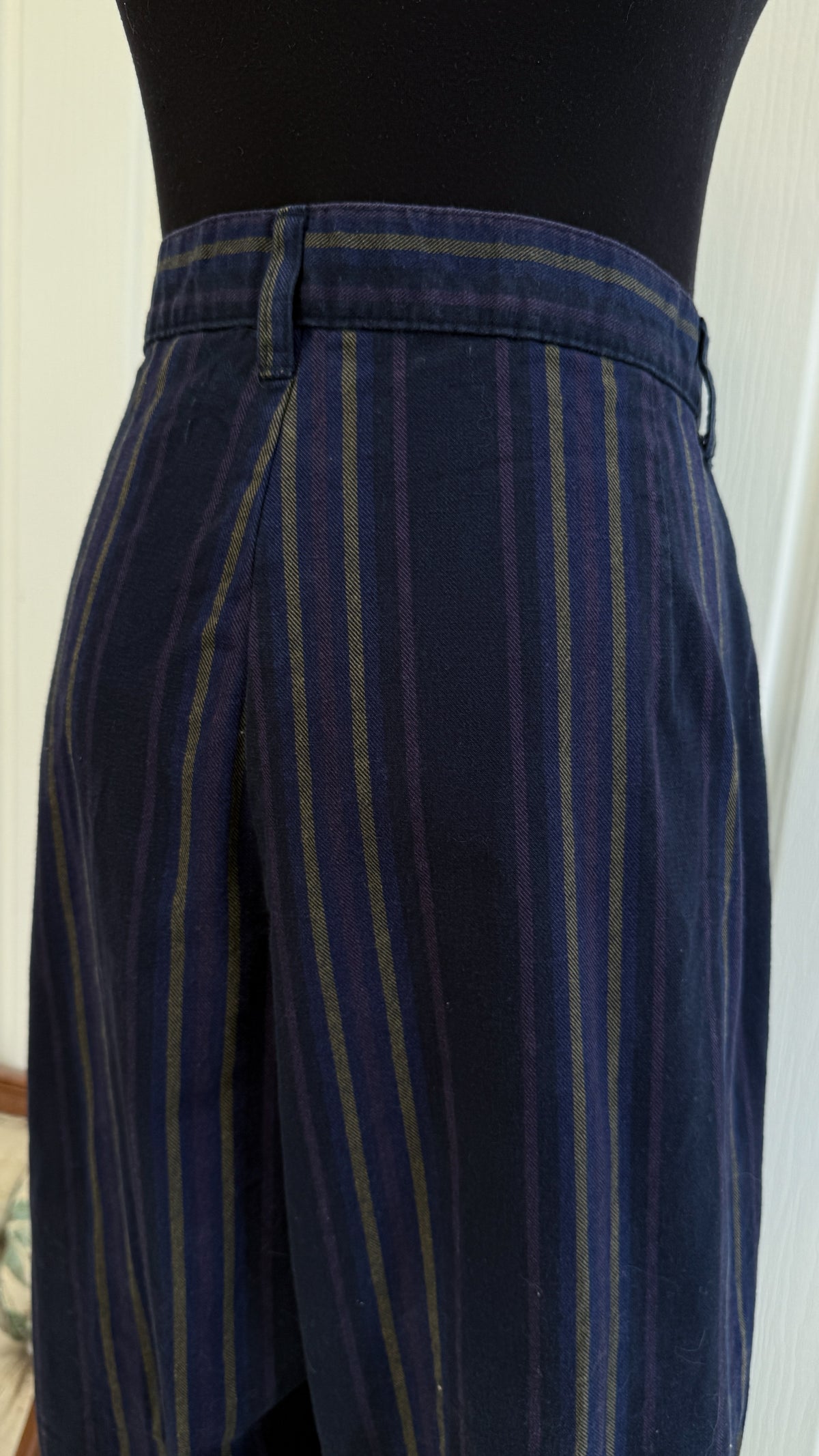 Pantalons marine rayé- large