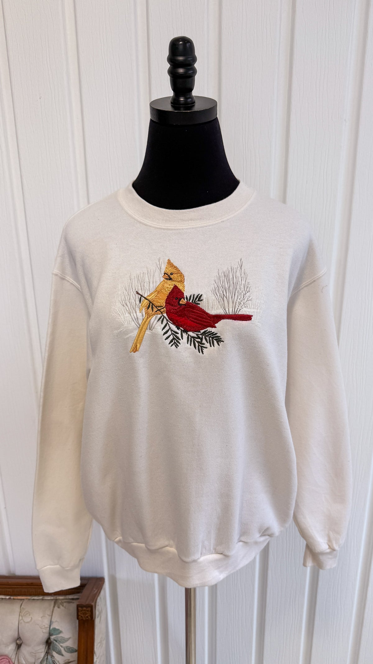 Chandail crewneck beige cardinaux- medium
