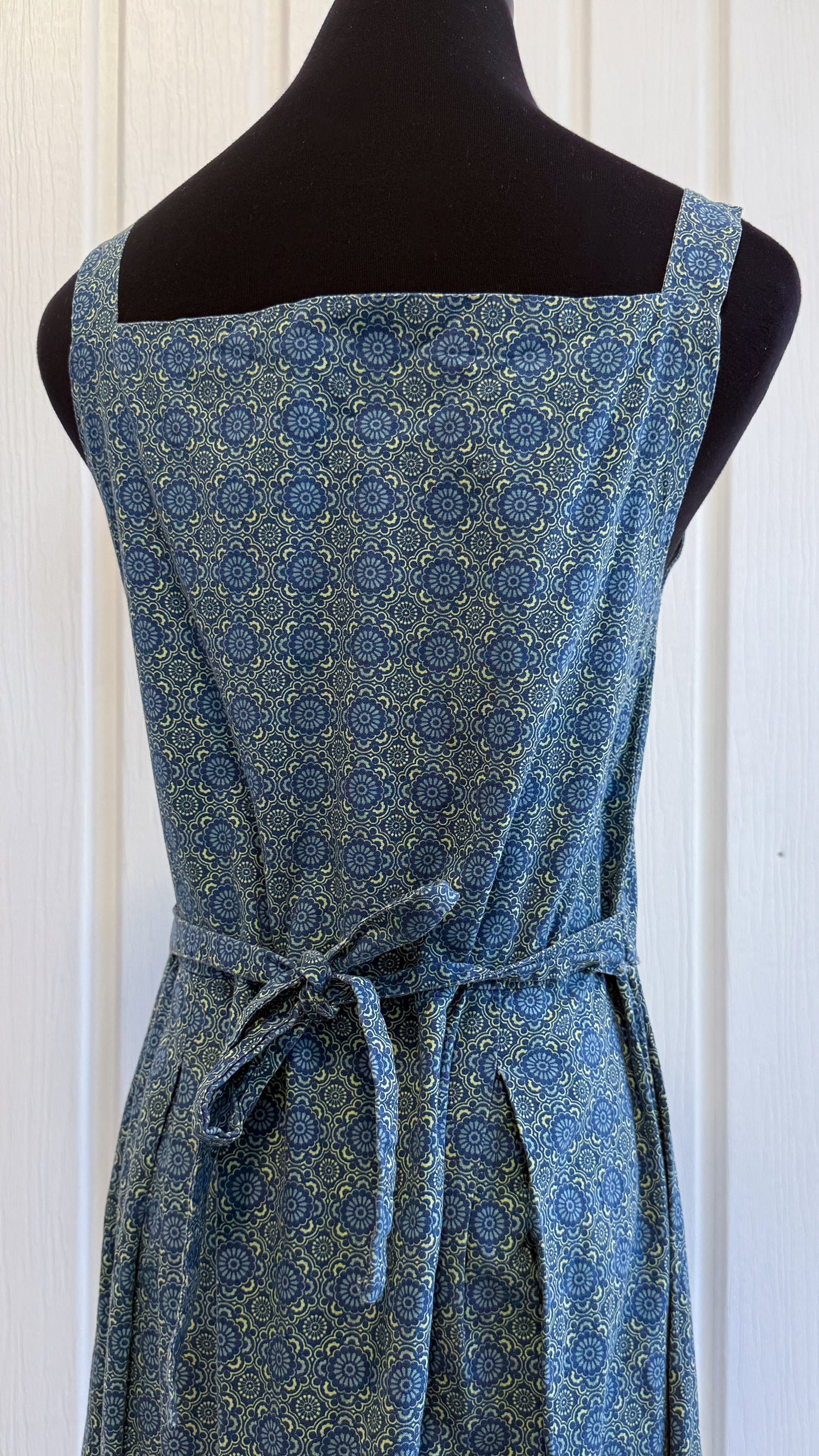 Robe fleurie bleu- small