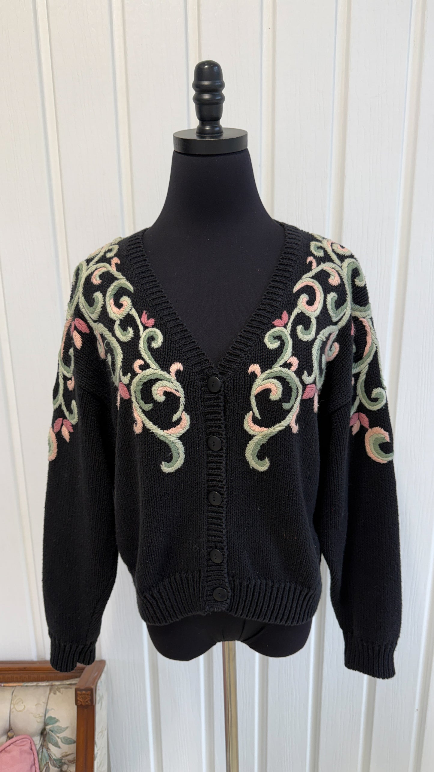 Cardigan tricot noir fleuris- medium