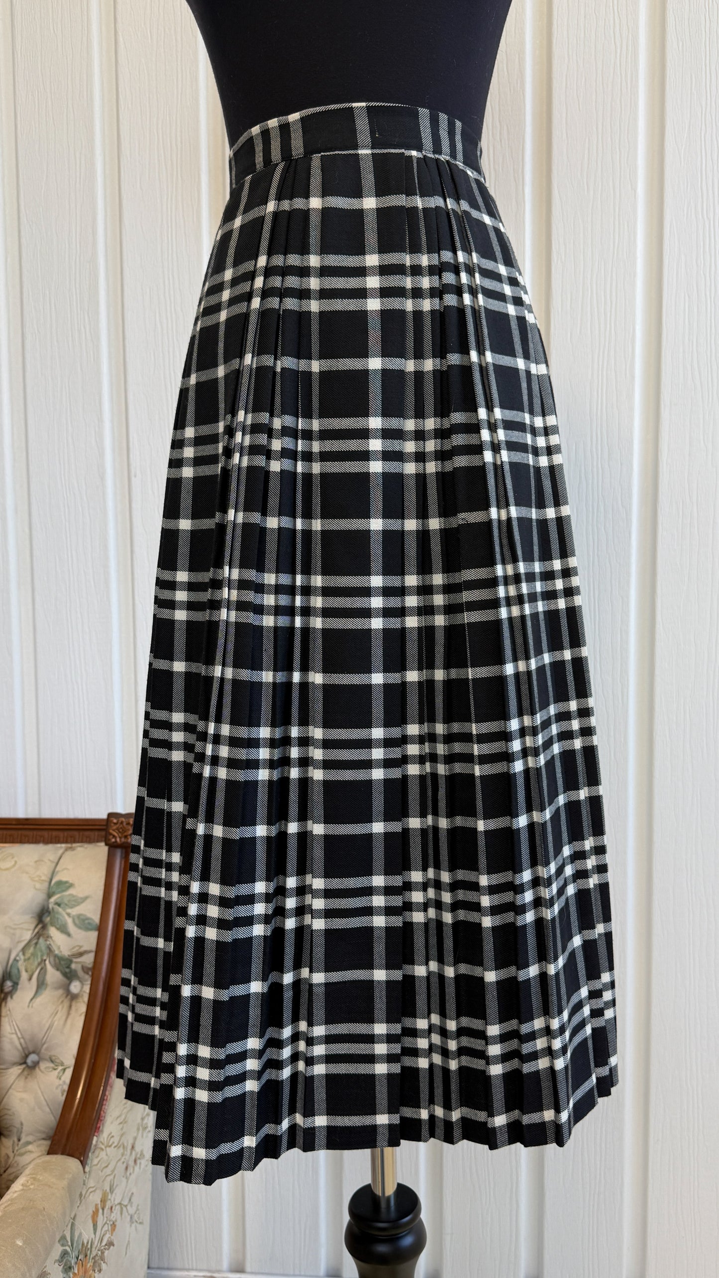 Jupe noire carreauté blanc- medium