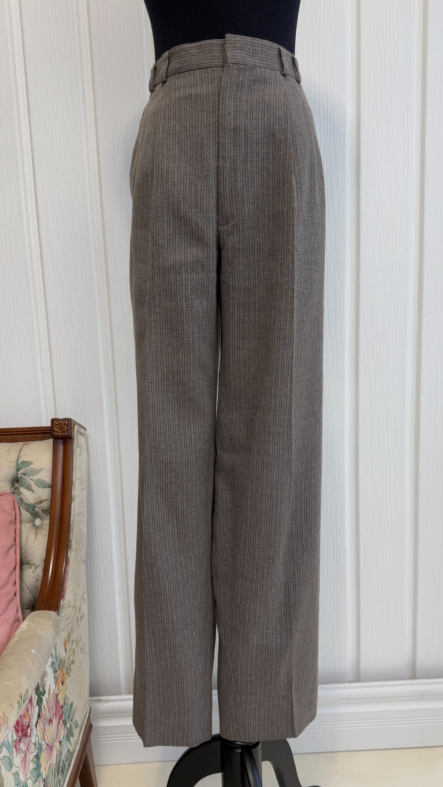 Grey striped pants - medium