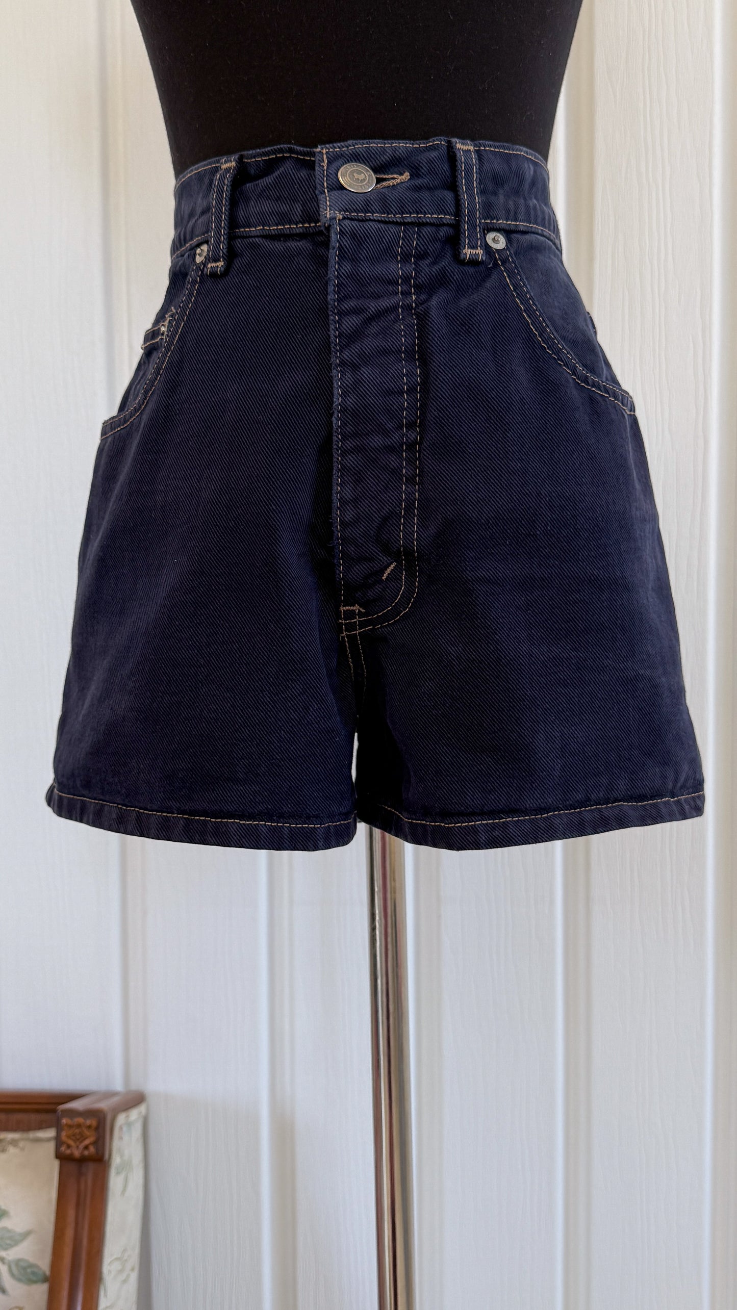 Lois denim shorts - small