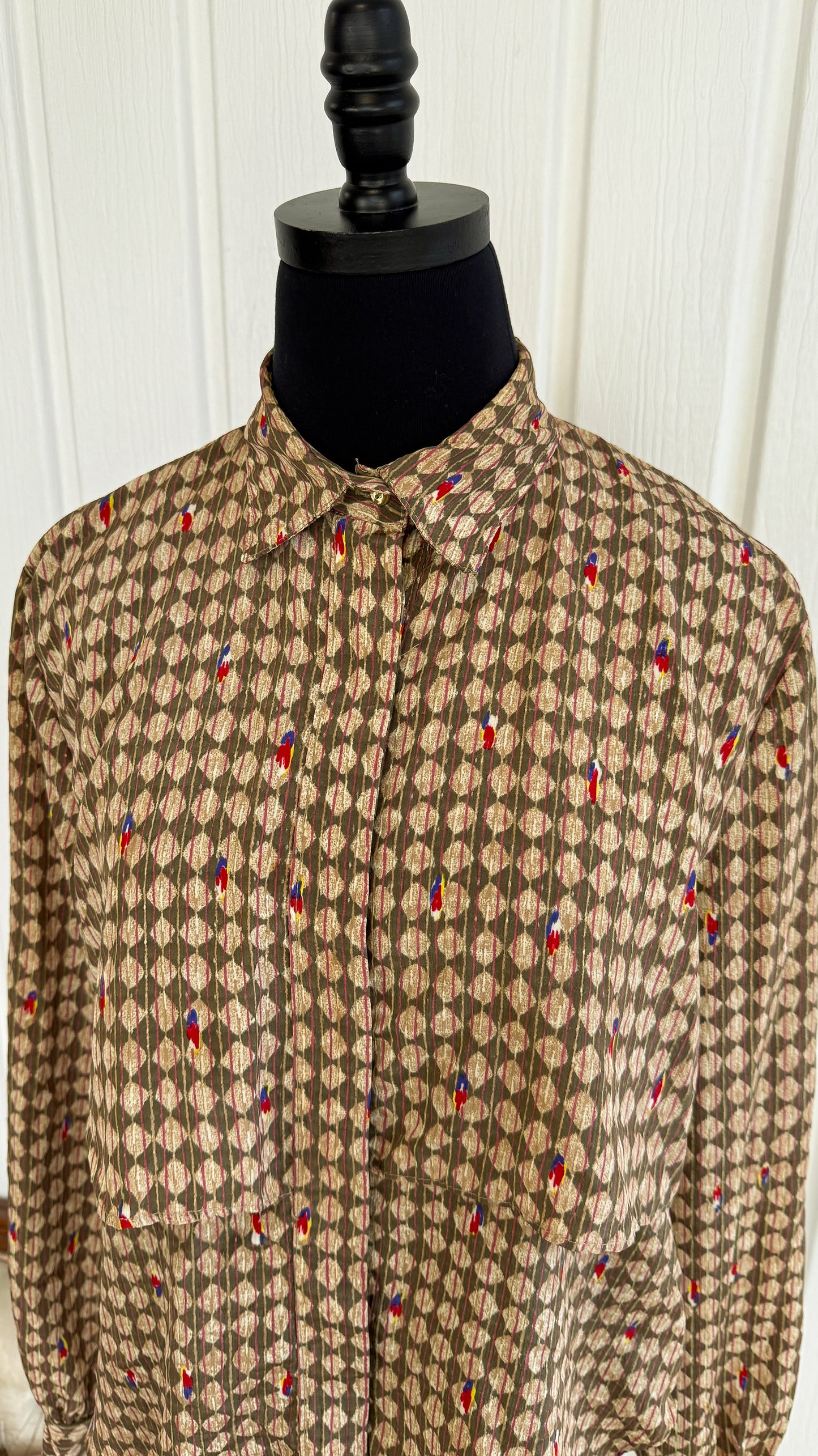 Green and beige diamond blouse - medium