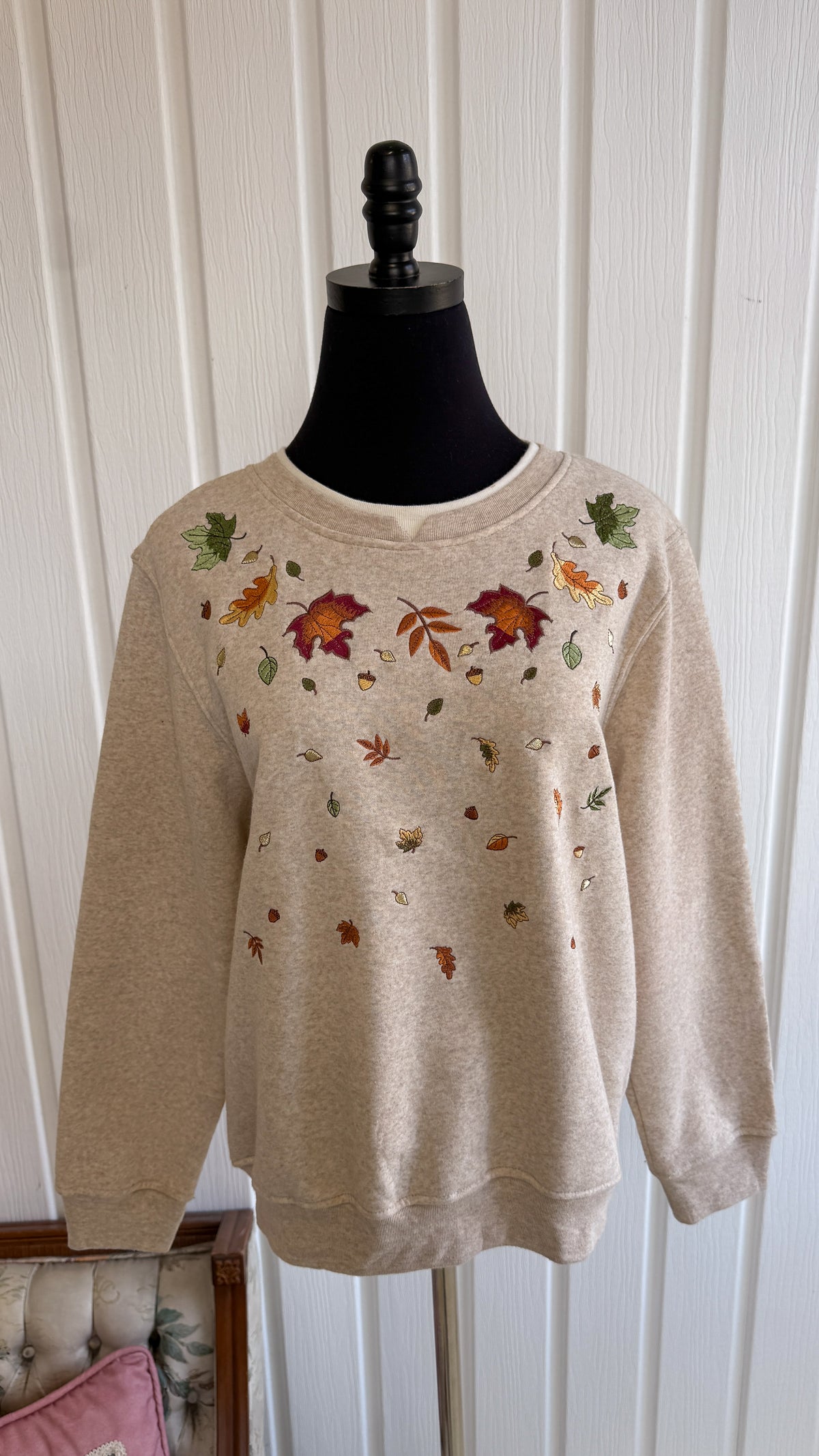 Chandail crewneck beige feuilles- small