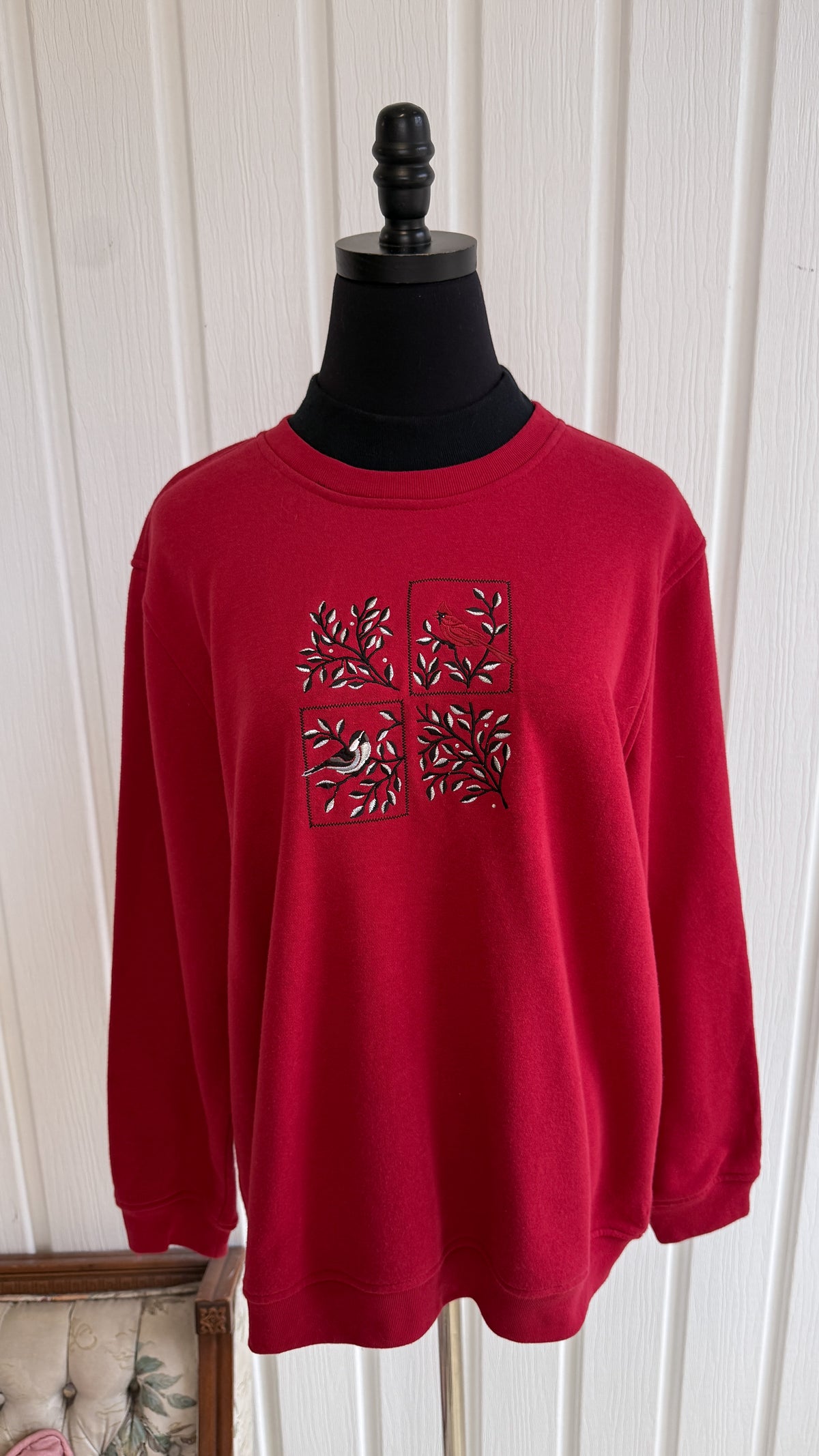 Chandail crewneck rouge oiseaux- large