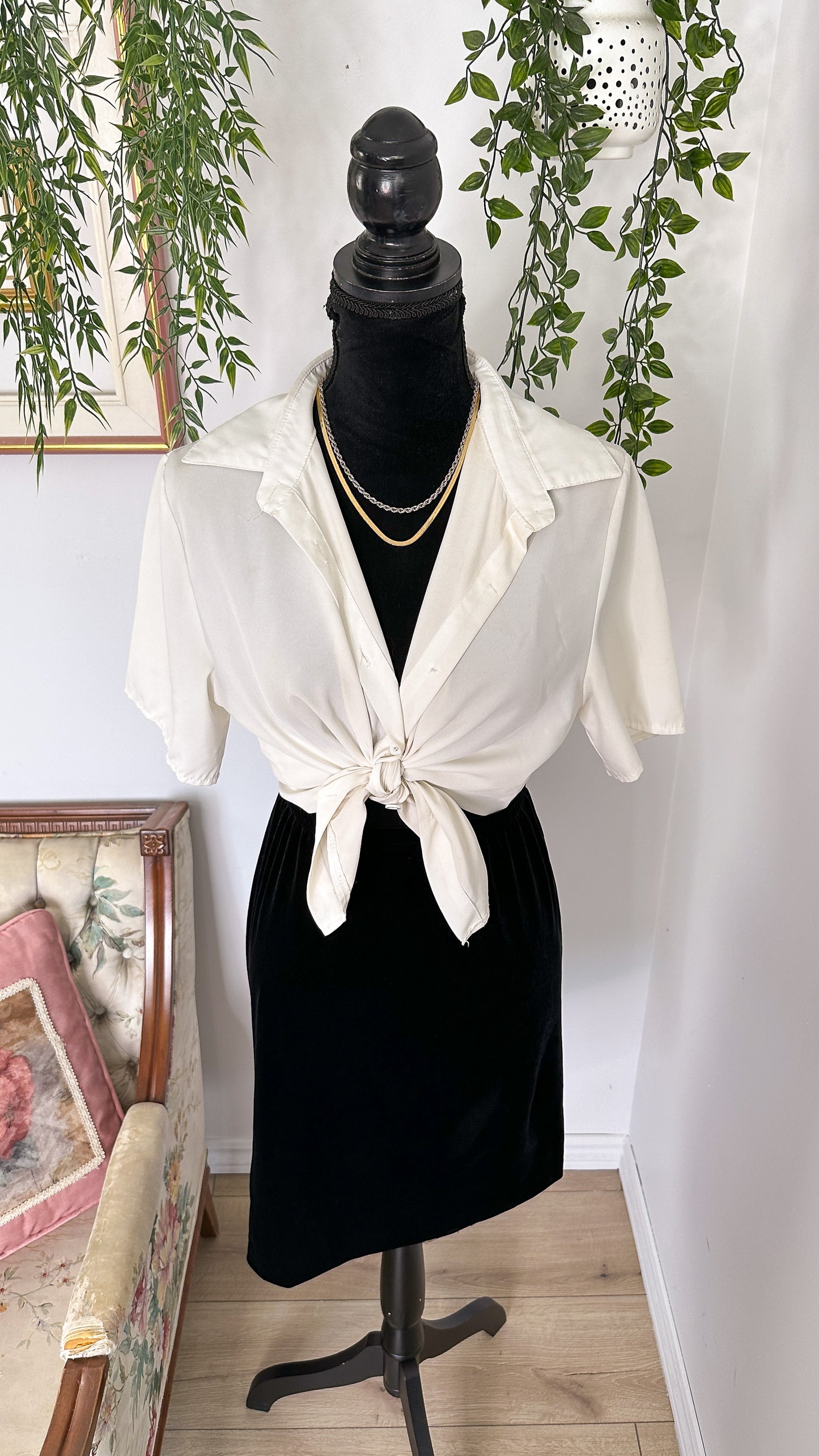 Black asymmetrical velvet skirt - plus size