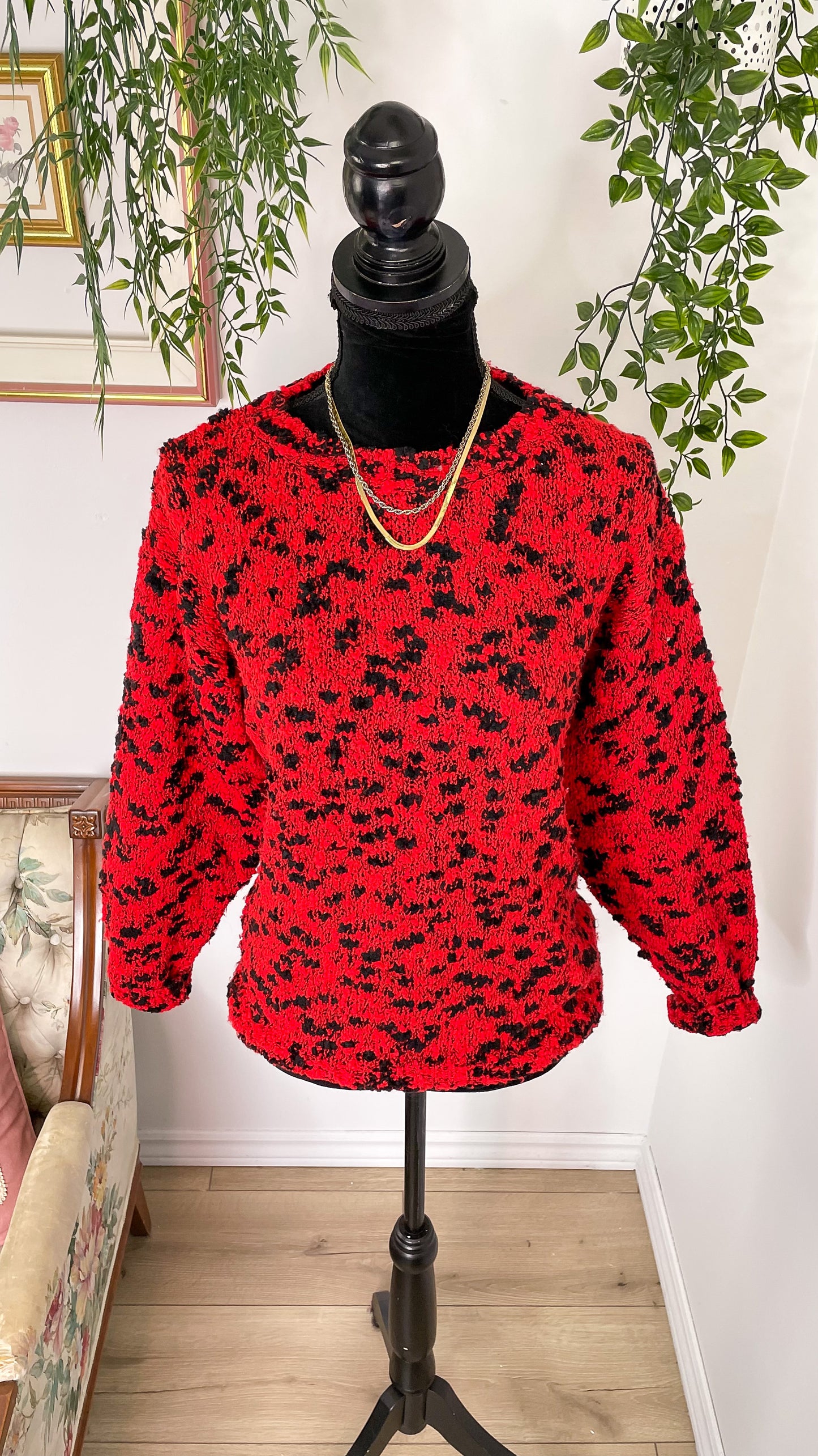Red and black textured sweater -small
