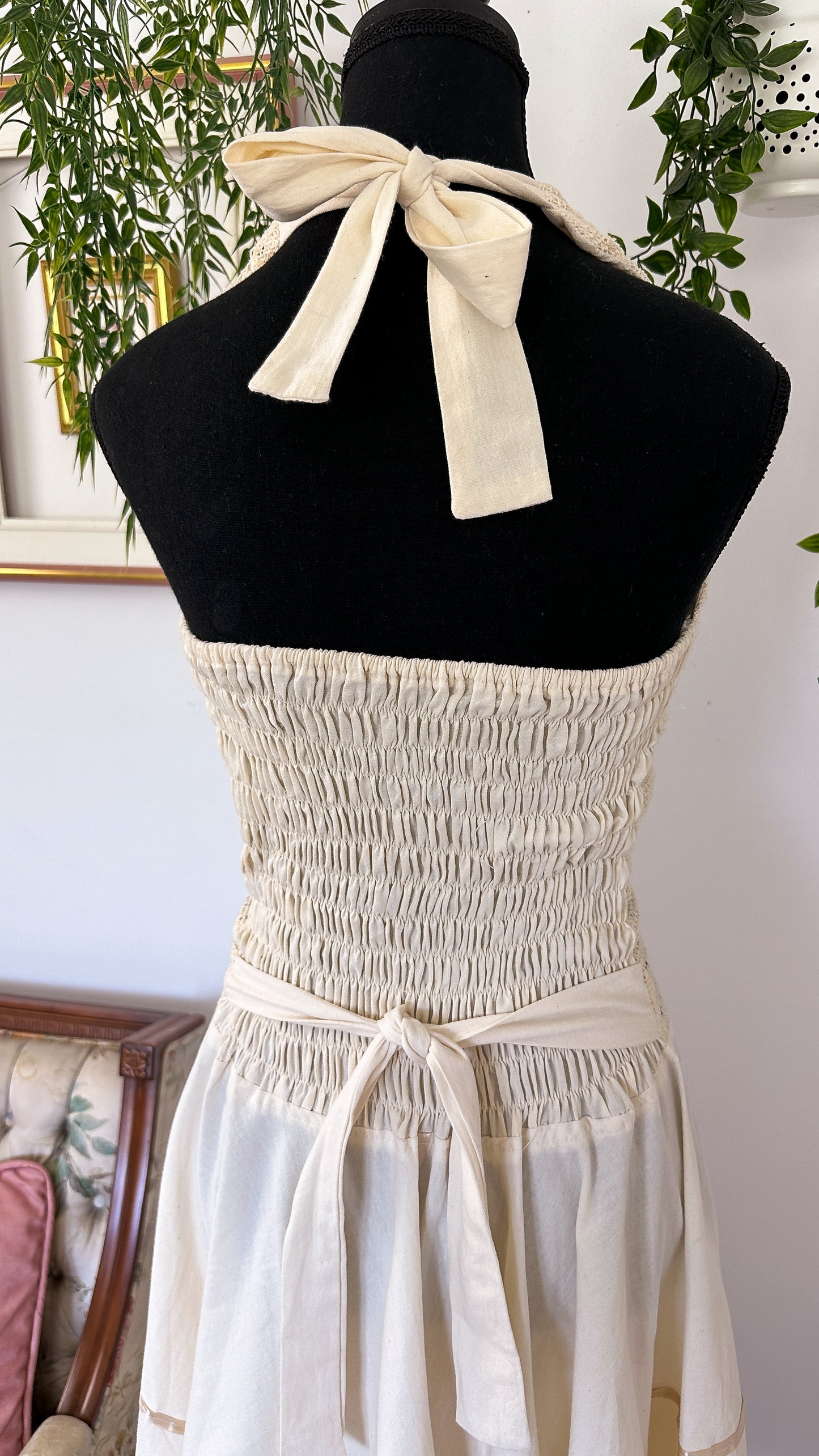 Robe beige en lin - medium