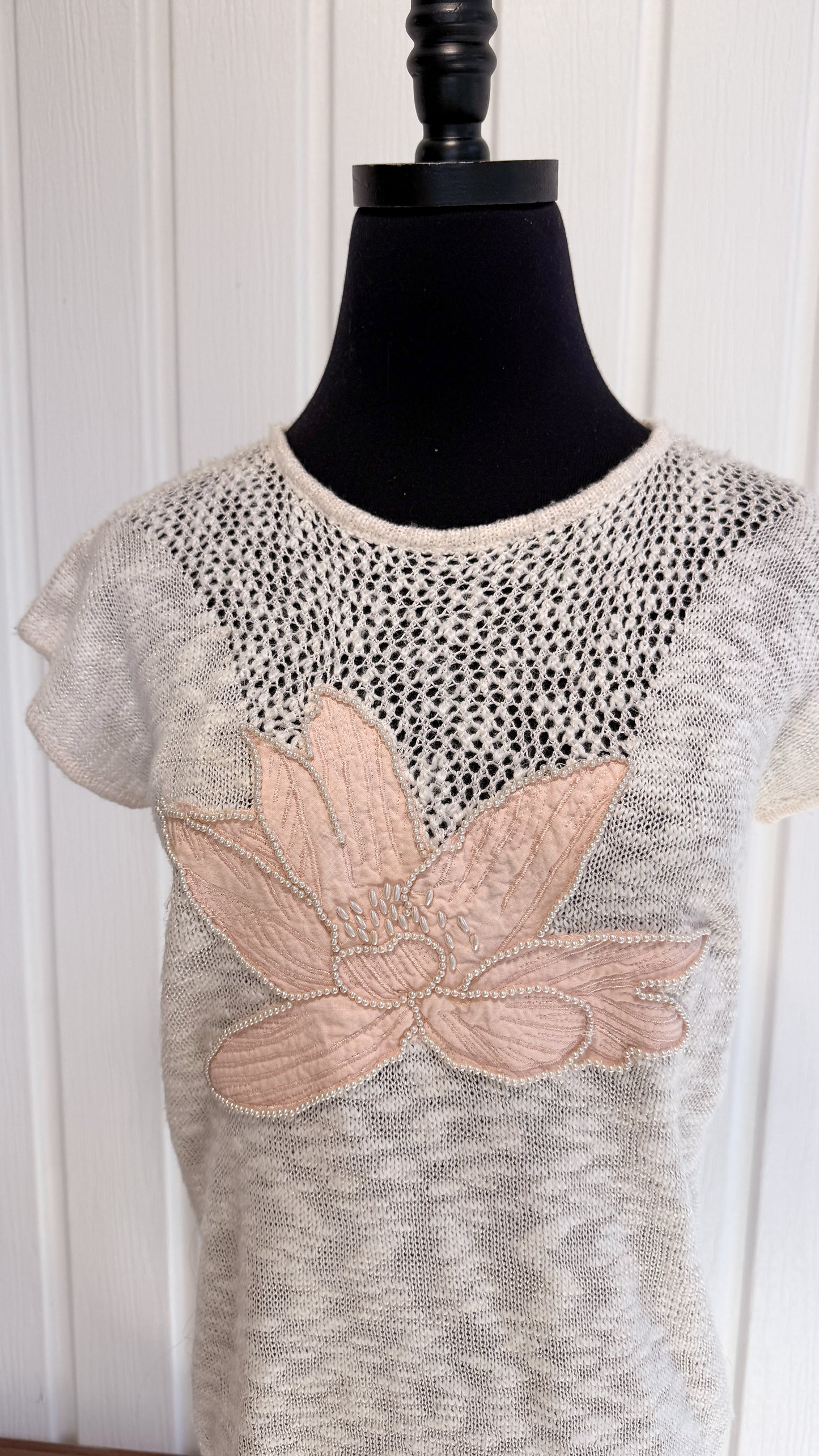 T-shirt en tricot fleurs perlé- small