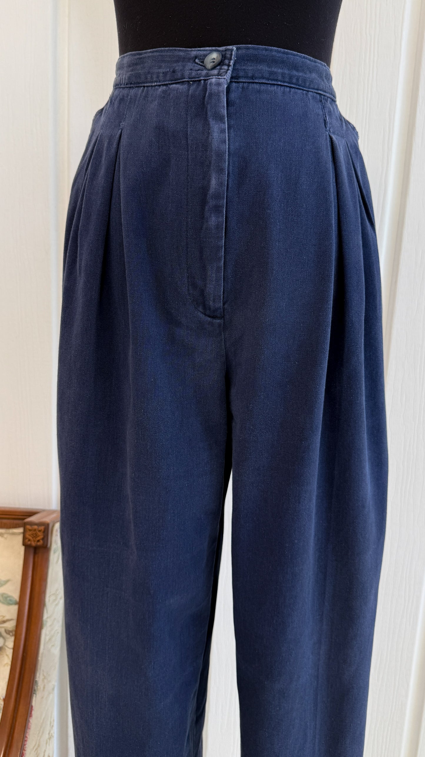 Pantalons bleu marine à plis- medium