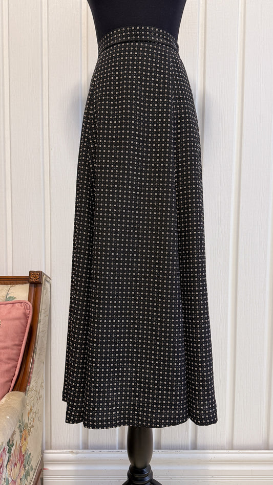 Black floral beige skirt - medium