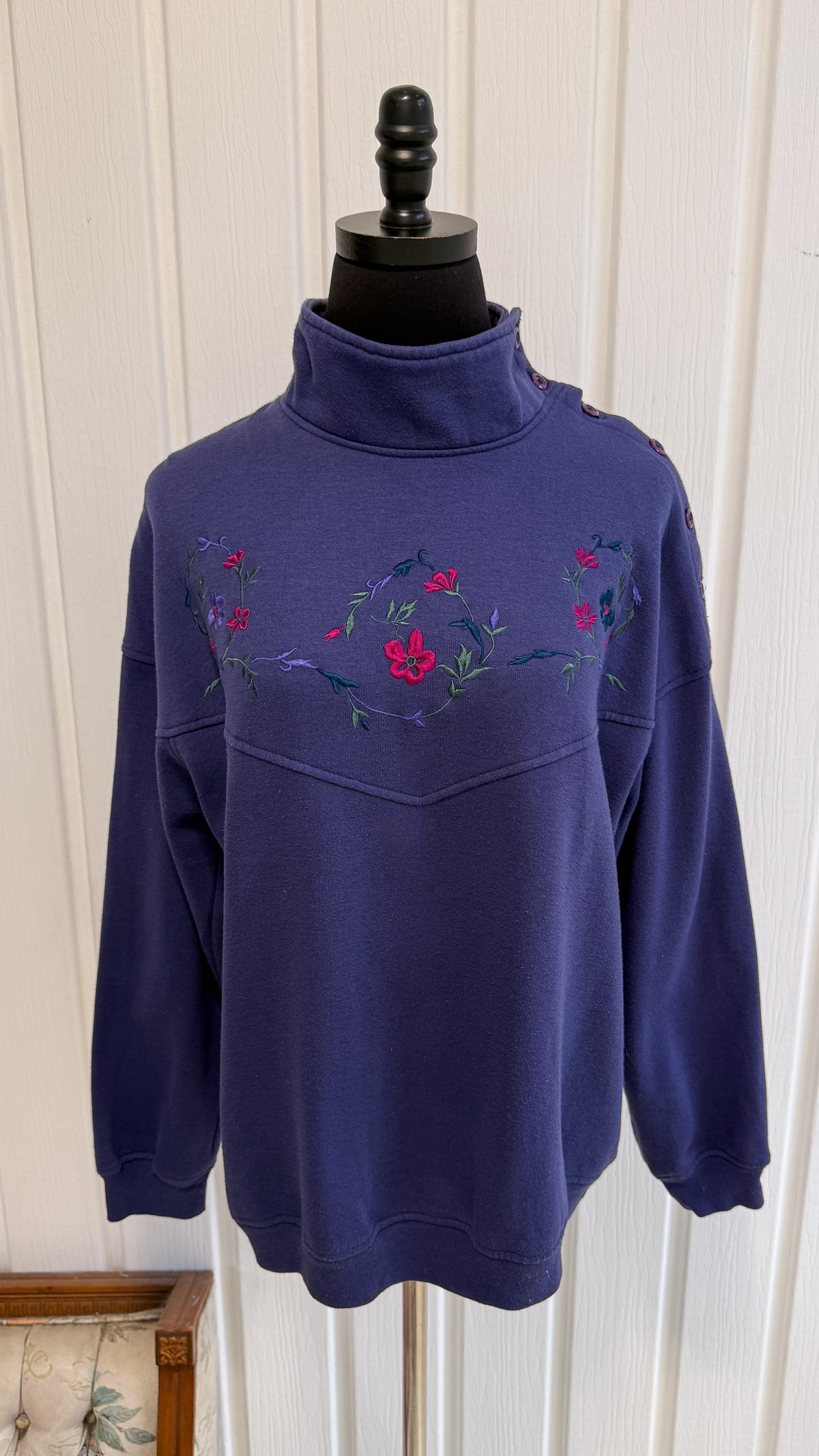 Chandail crewneck mauve fleuris- medium