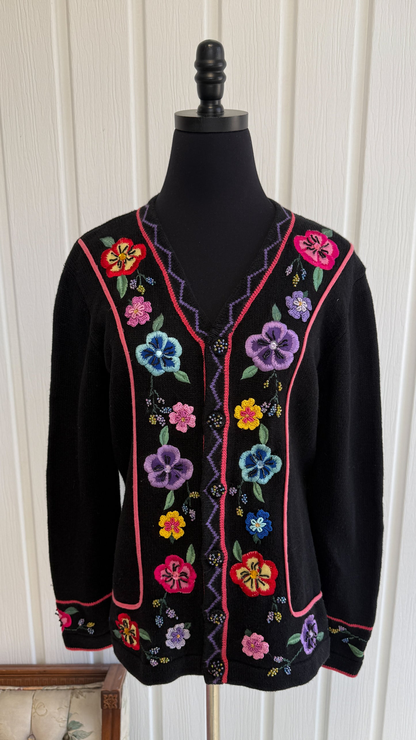 Cardigan tricot noir fleuris-small