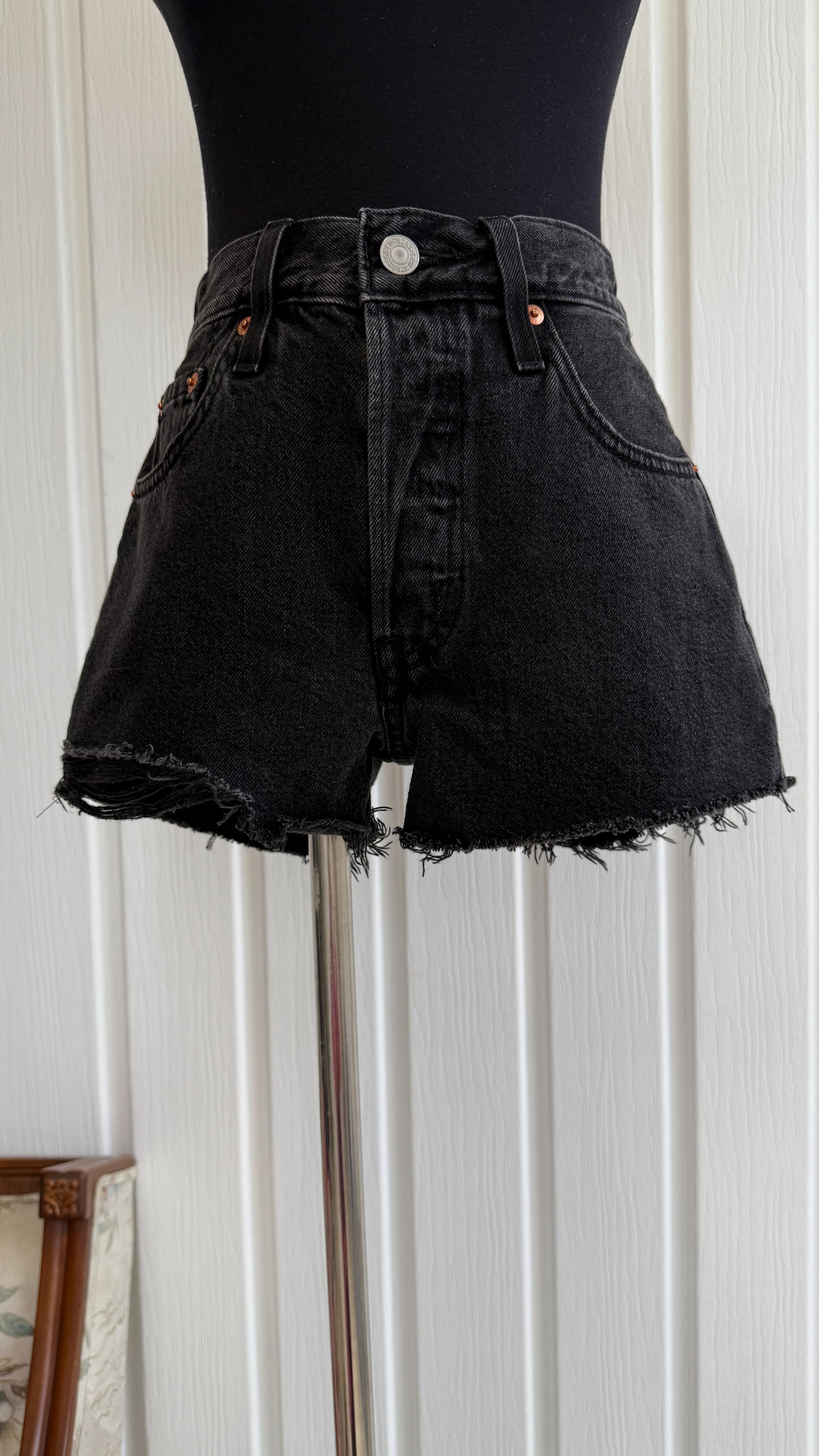 Shorts en jeans Levis noir/gris- small et x-small