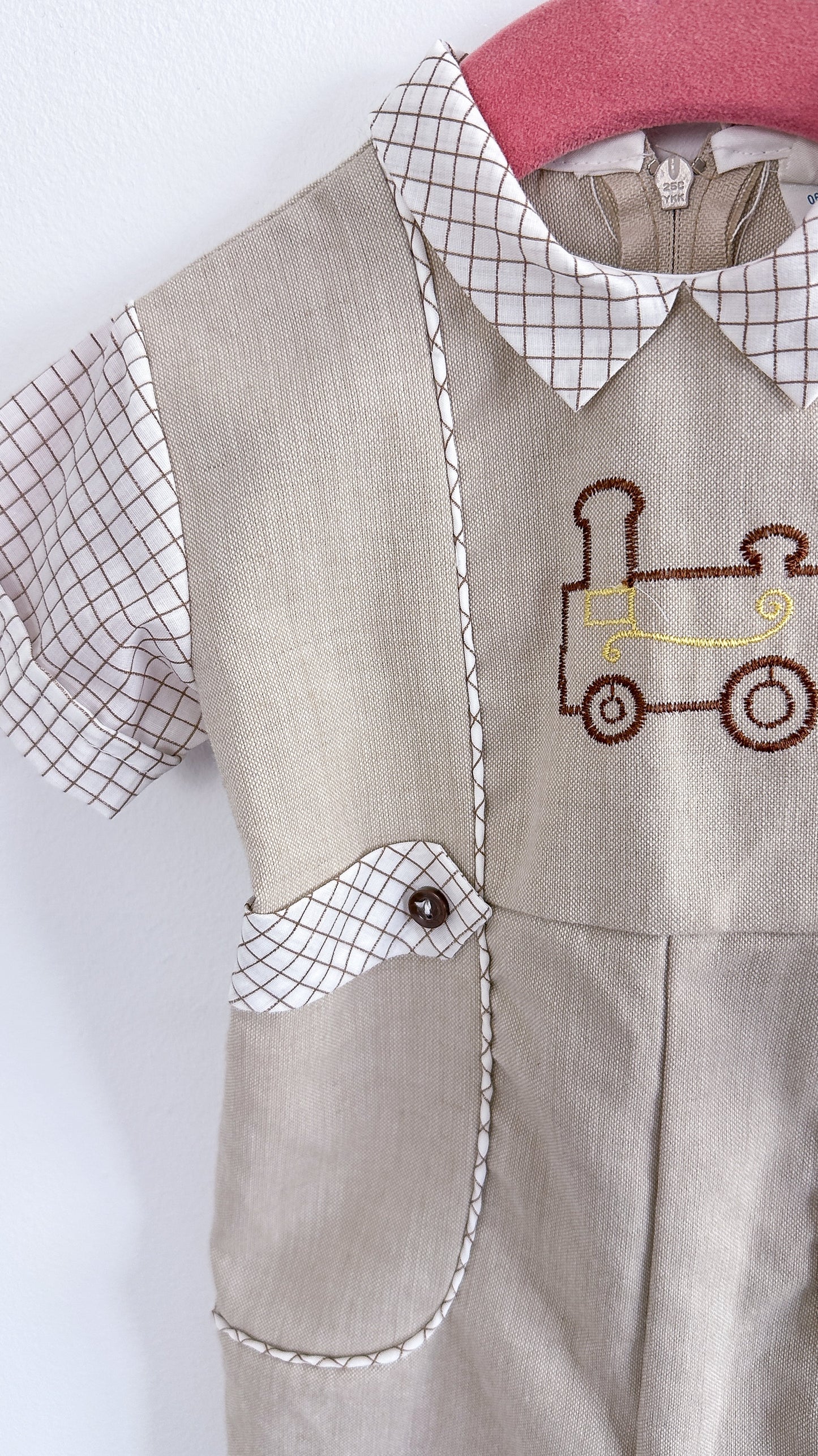 Enfants- combi-short beige « train »- 6/9m