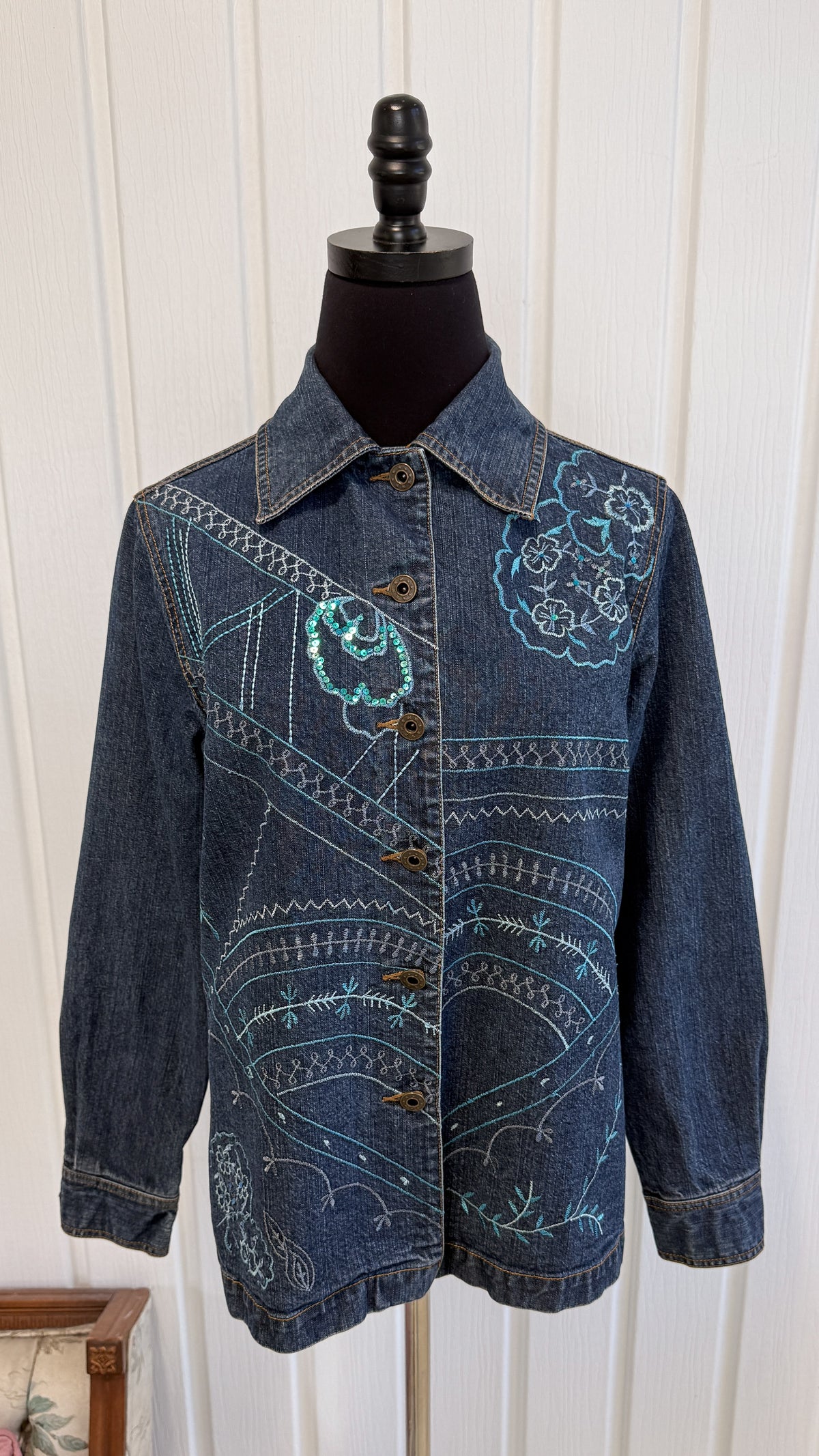 Veste en jeans brodée- small
