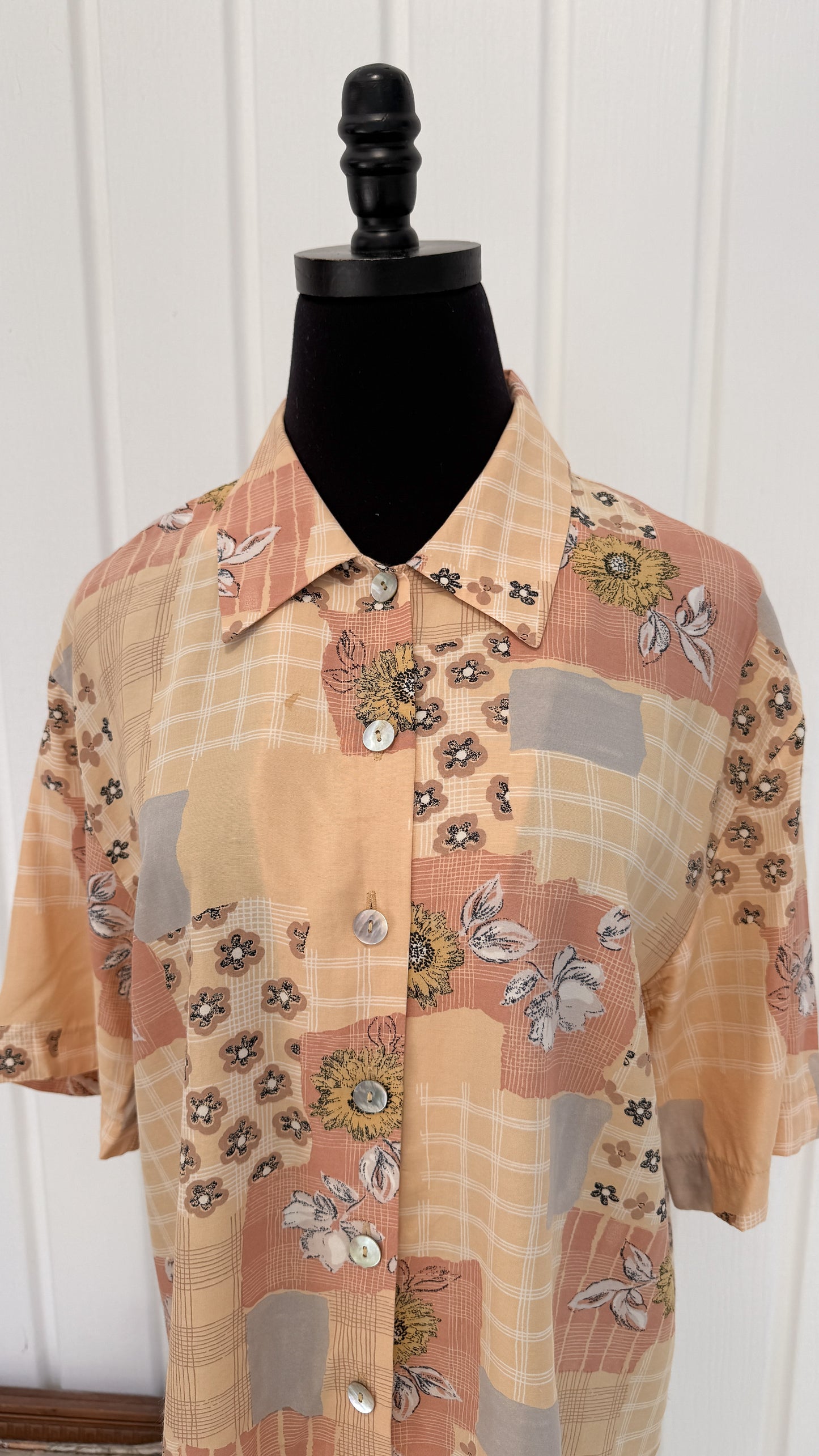 Chemisier manches courtes beige fleuris- medium
