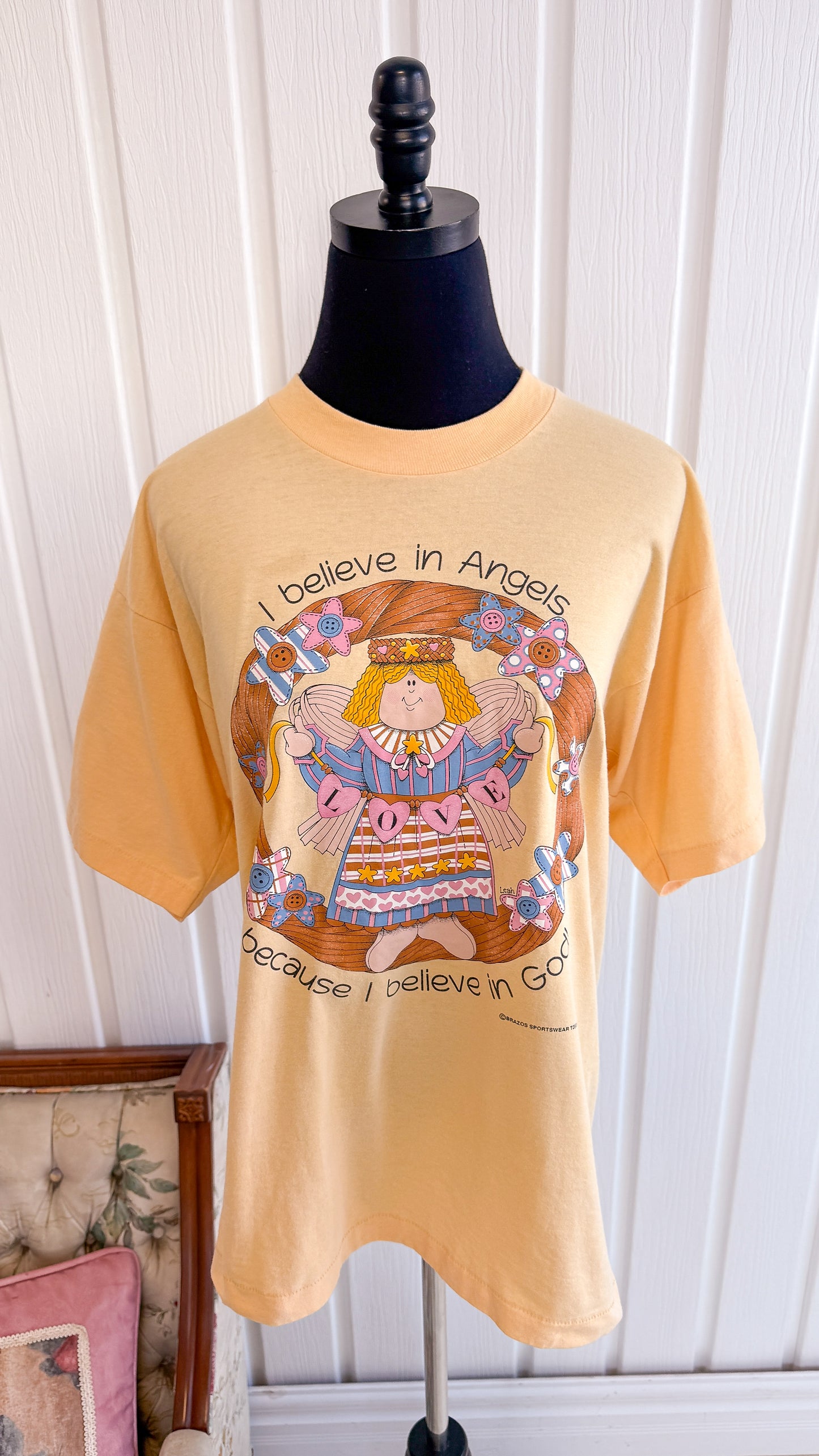Yellow angel t-shirt - large