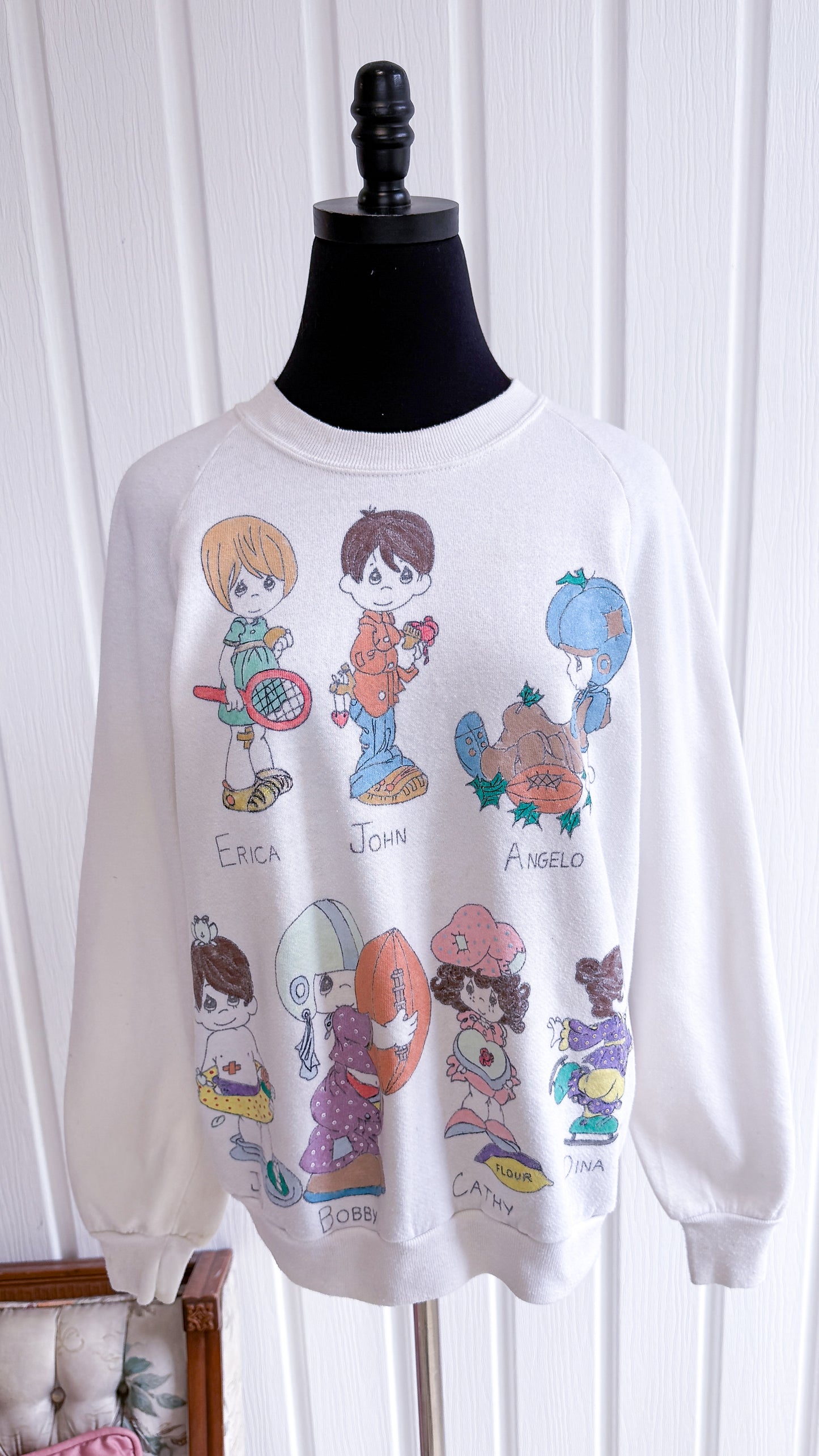 Chandail crewneck blanc personnages- large
