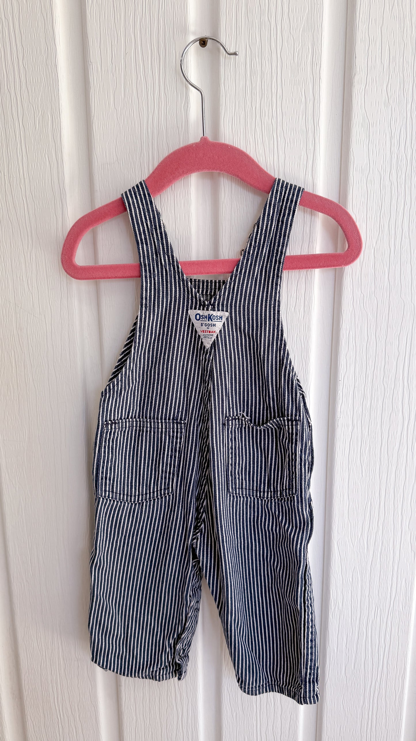 Enfants- salopette en jeans rayé Oshkosh- 6/9m