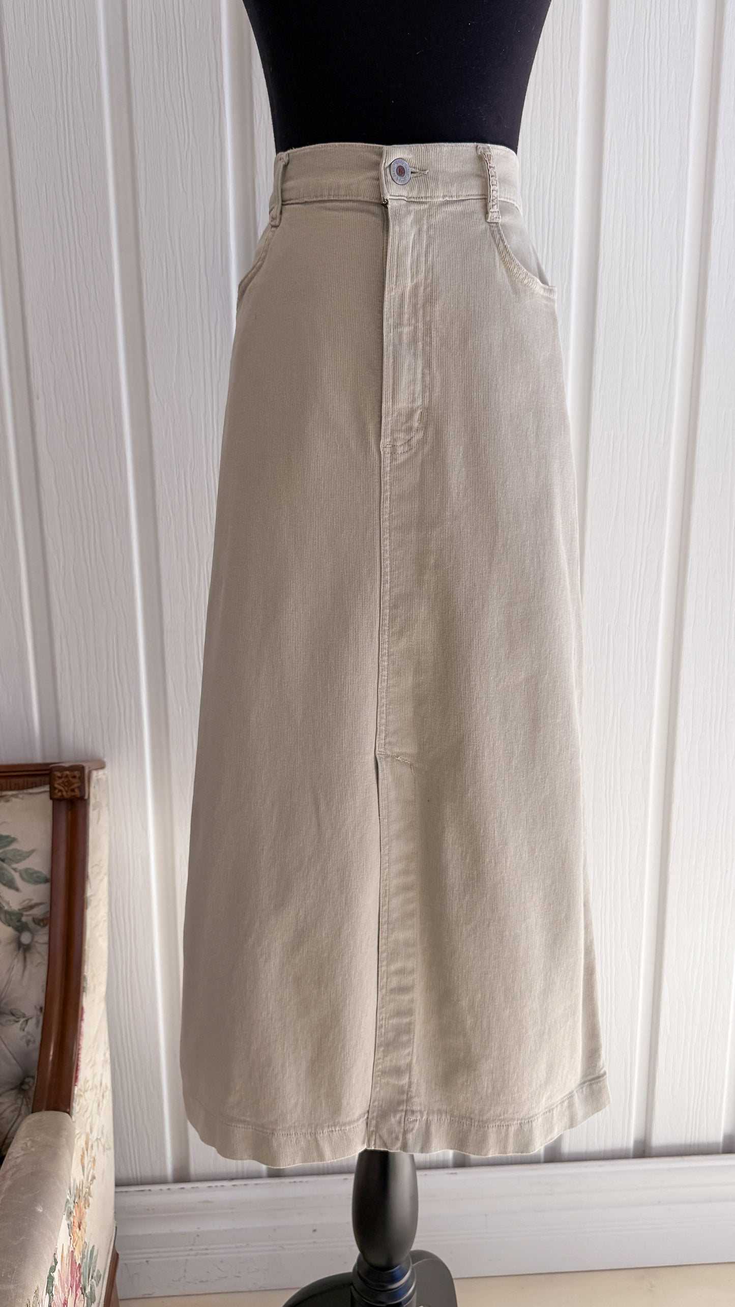Willis beige skirt - medium