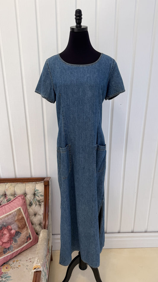 Robe en jeans manches courtes- large