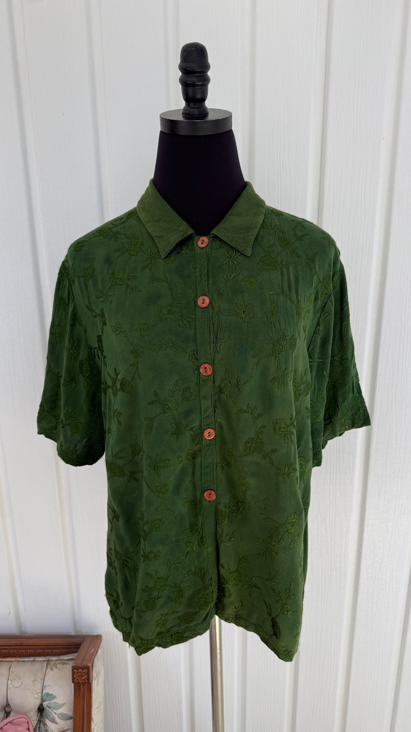 Chemisier vert broderies fleuris- large