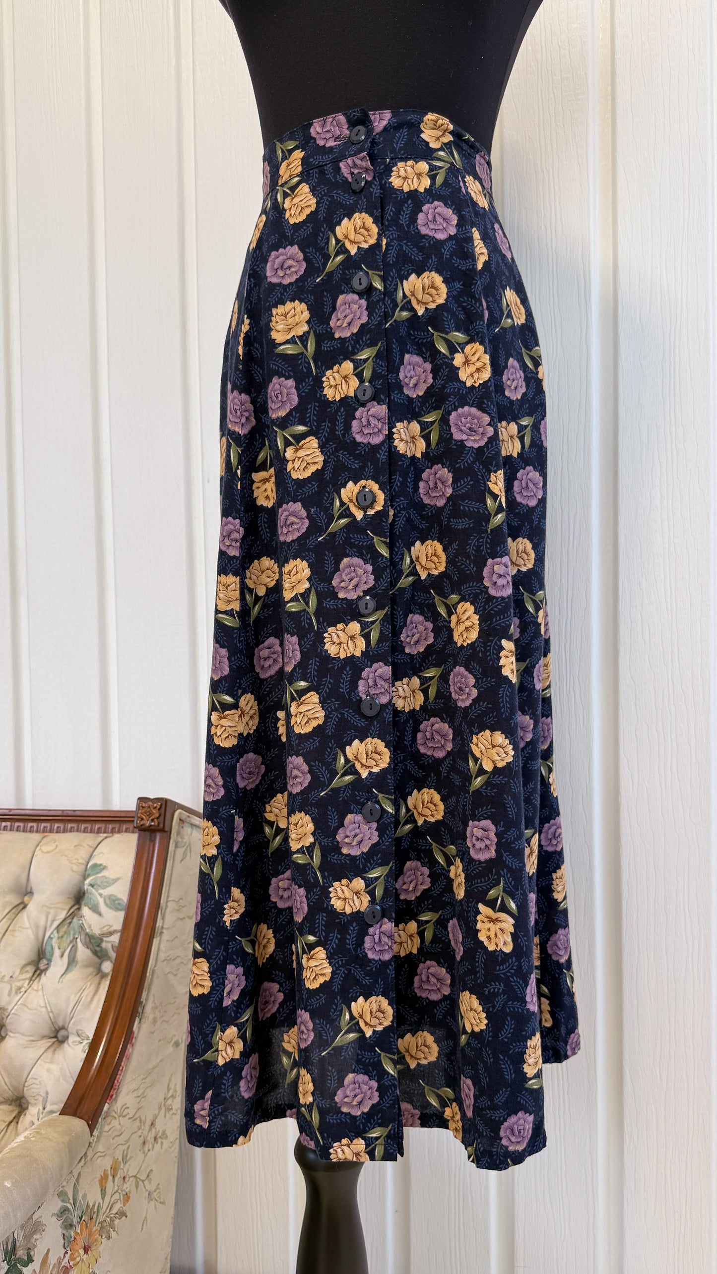 Jupe marine fleurie mauve et beige- medium