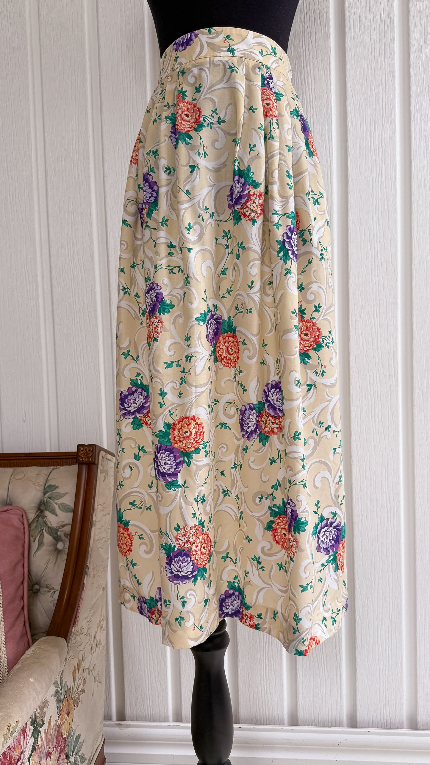 Jupe beige fleurie mauve et orange- small