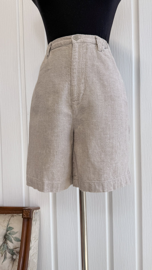 Beige linen shorts - medium